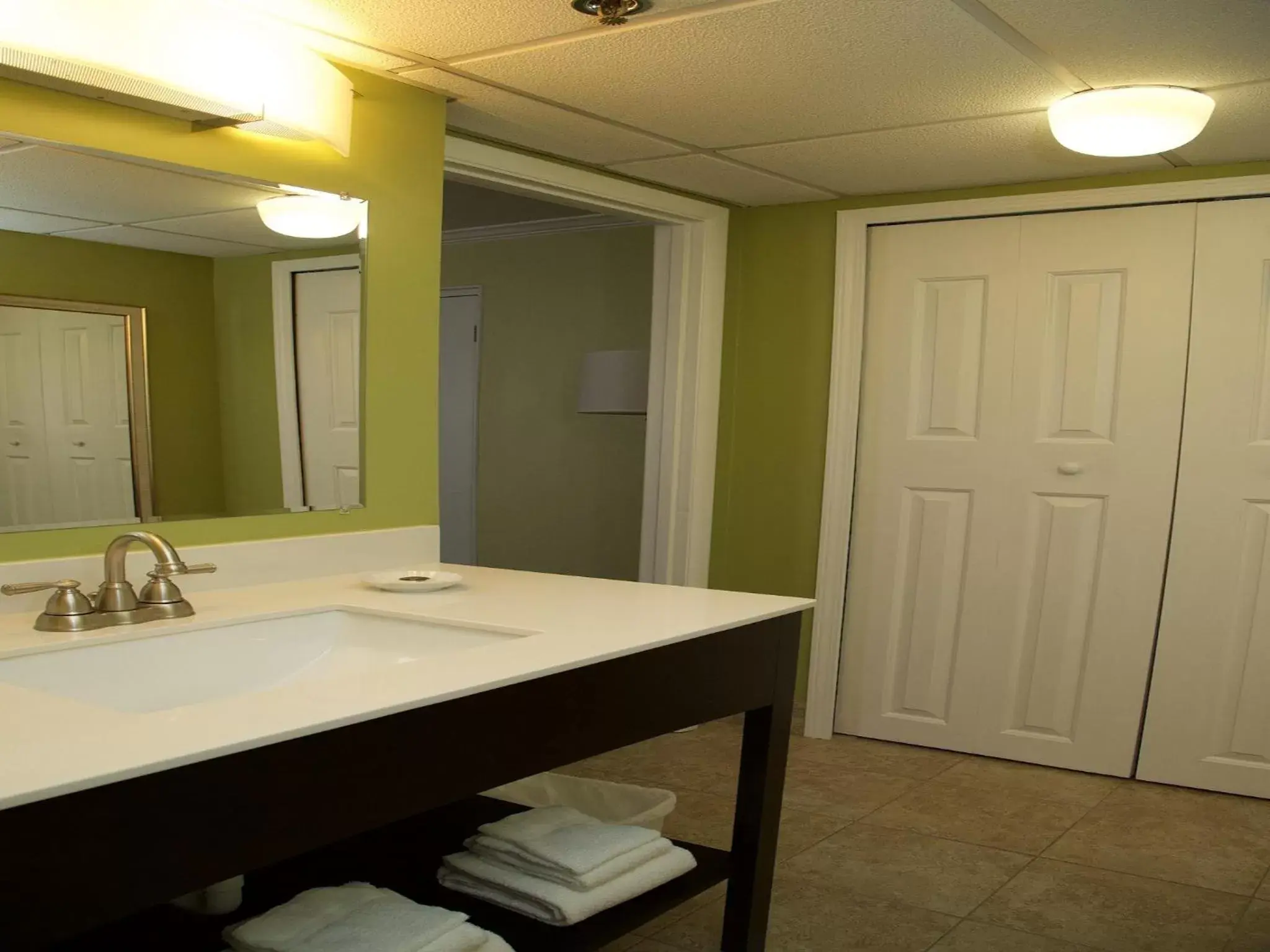 Bathroom in The University Inn at Emory