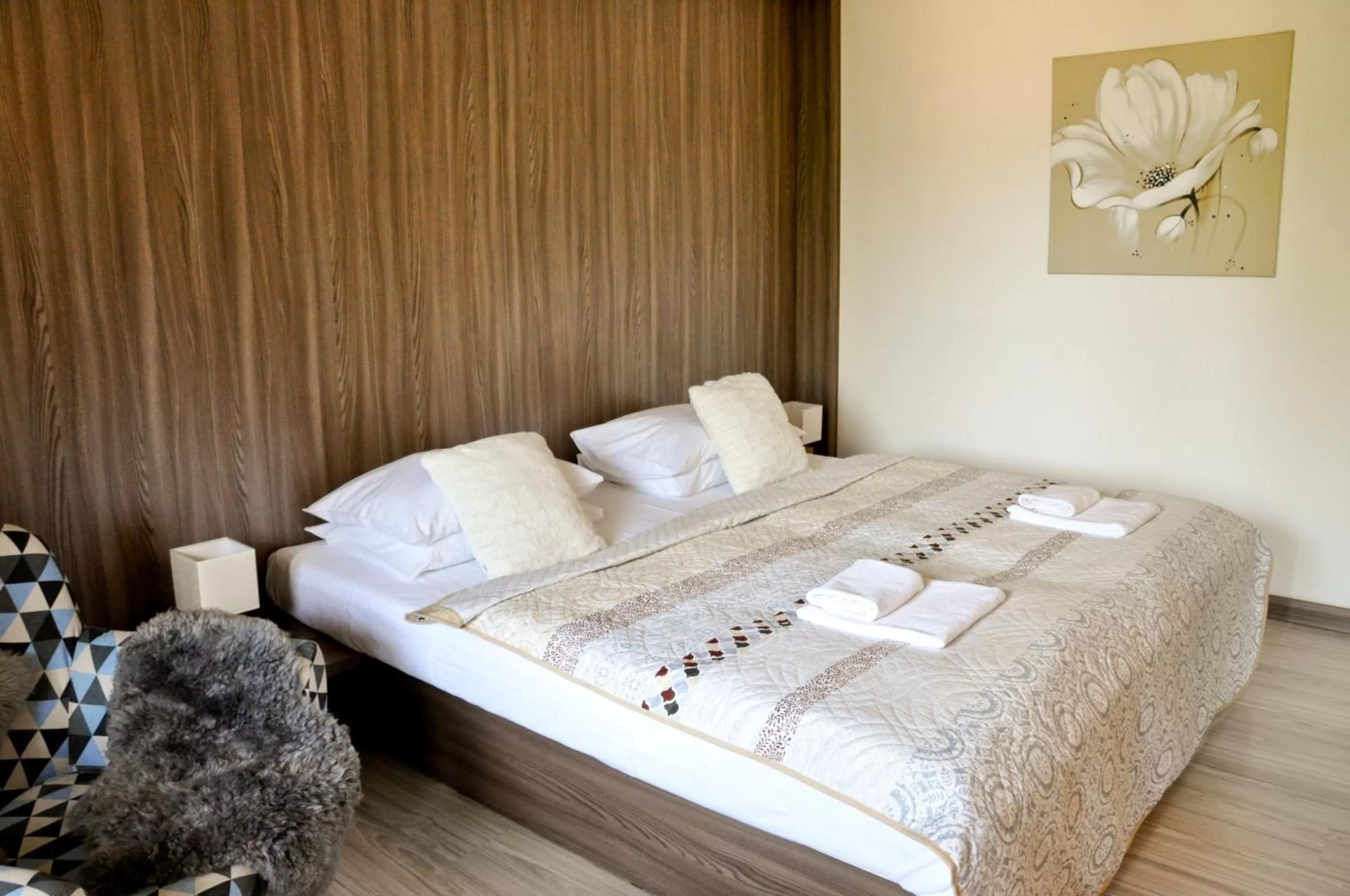 Bedroom, Bed in Hotel Garni