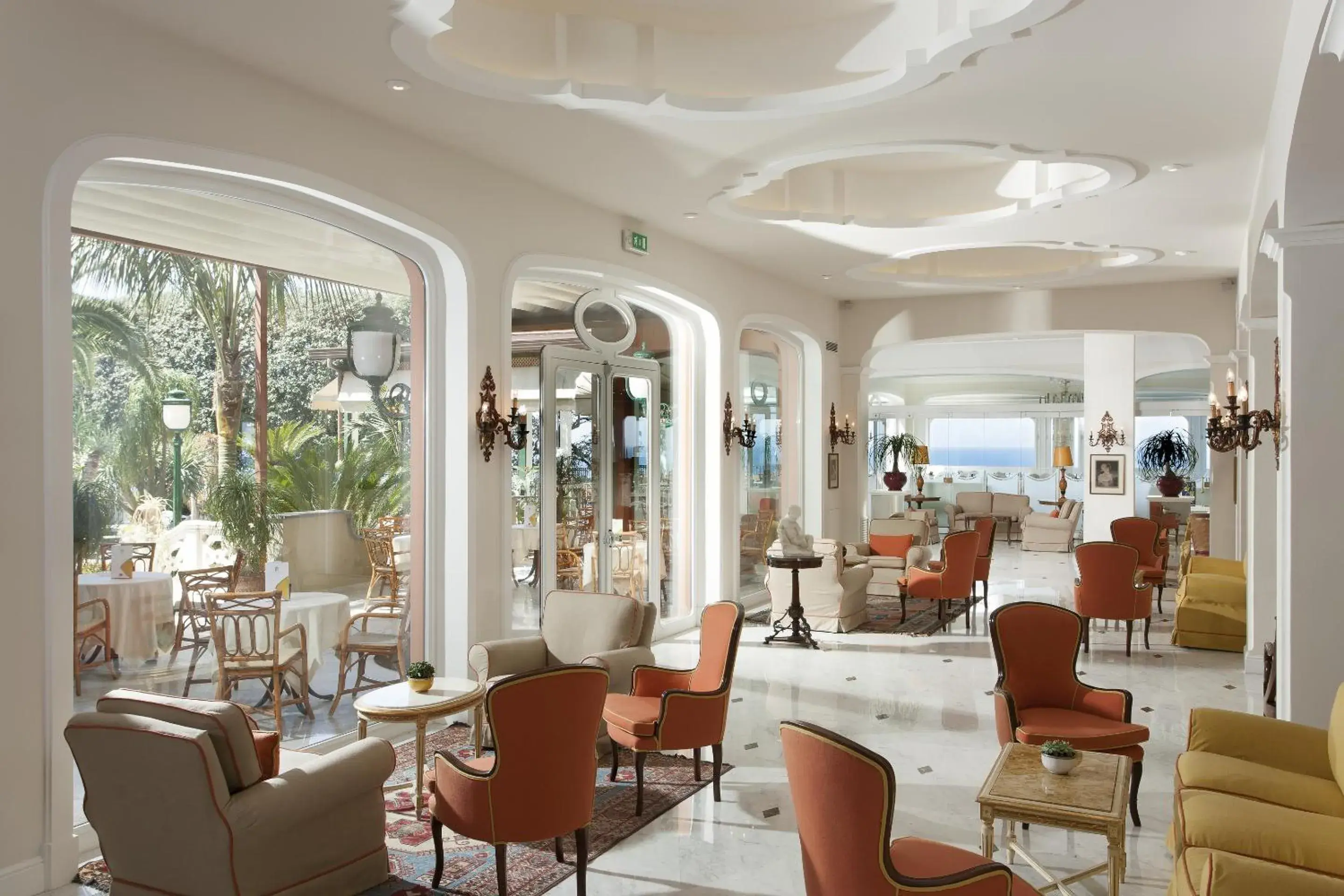 Communal lounge/ TV room, Restaurant/Places to Eat in Grand Hotel Ambasciatori