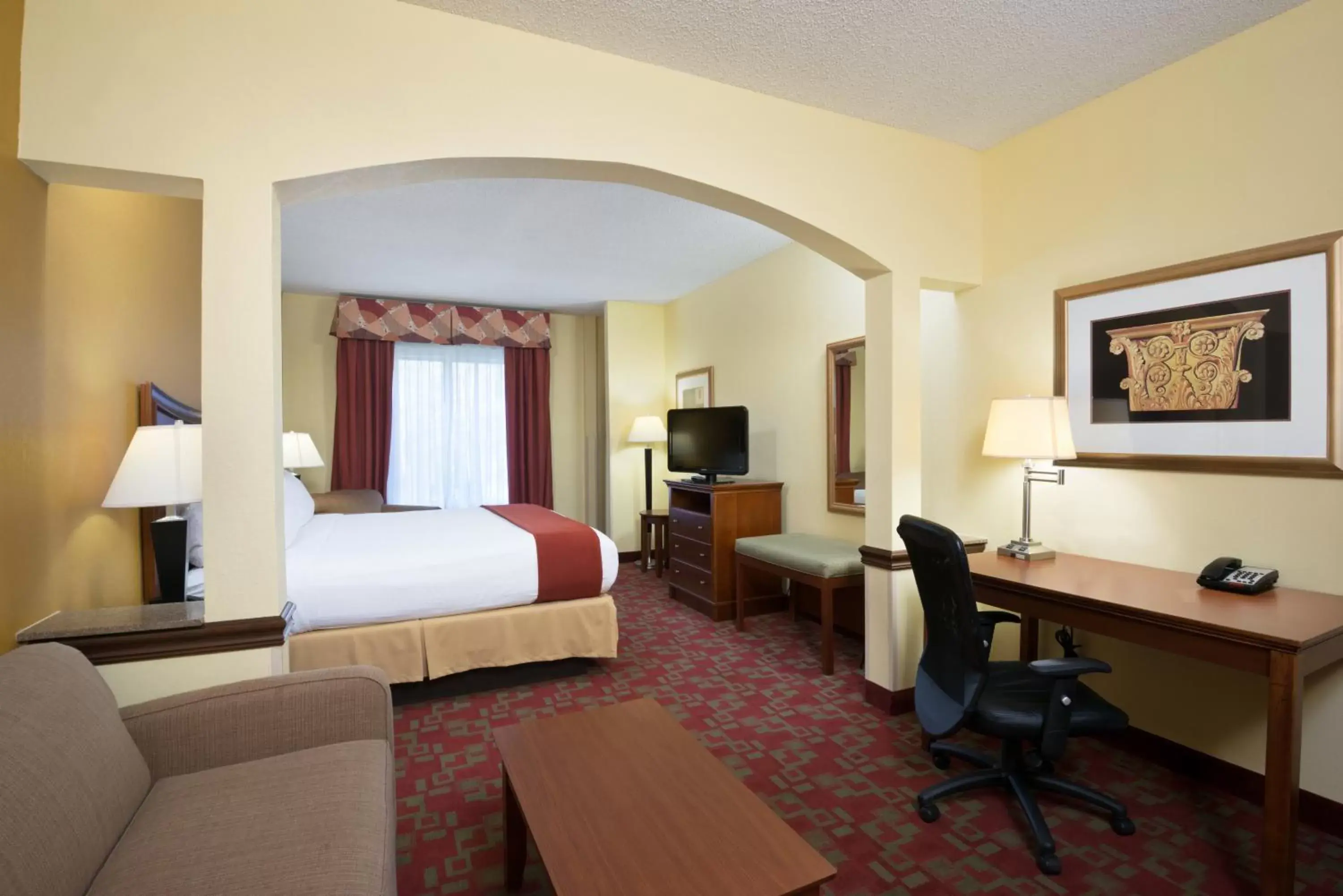 Photo of the whole room in Holiday Inn Express Suites Little Rock West, an IHG Hotel
