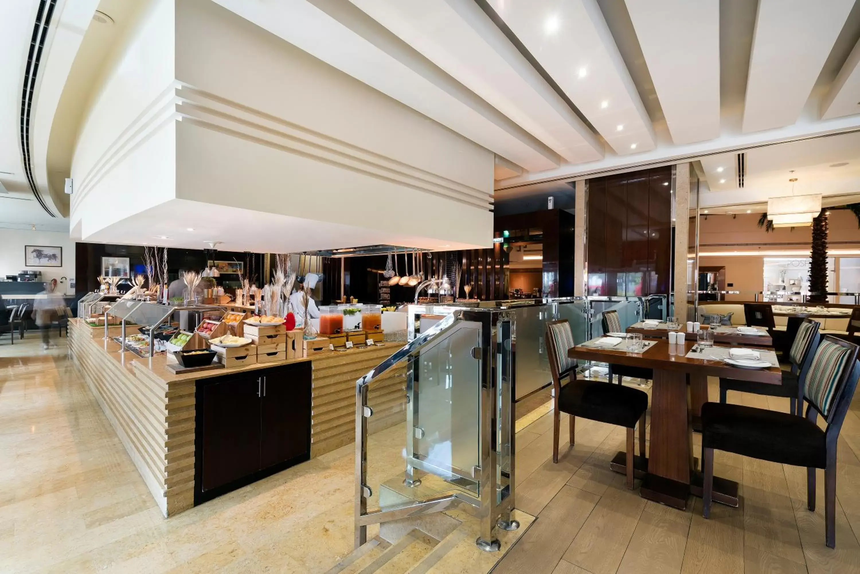 Restaurant/places to eat in Khalidiya Palace Rayhaan by Rotana, Abu Dhabi Restaurant/places to eat in Khalidiya Palace Rayhaan by Rotana, Abu Dhabi
