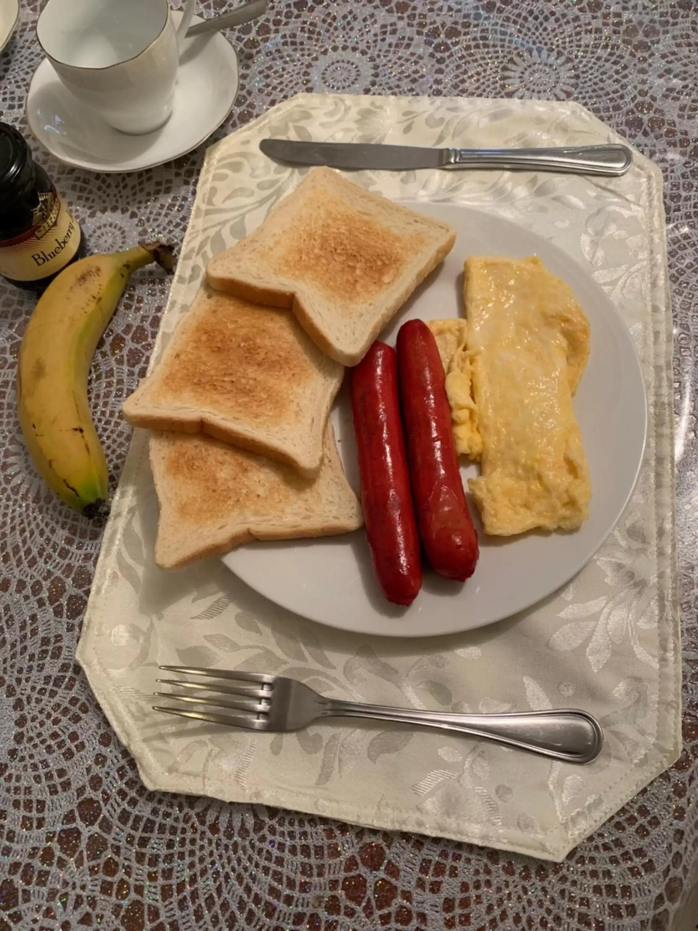 Breakfast, Food in Luna Oslob Travellers Inn