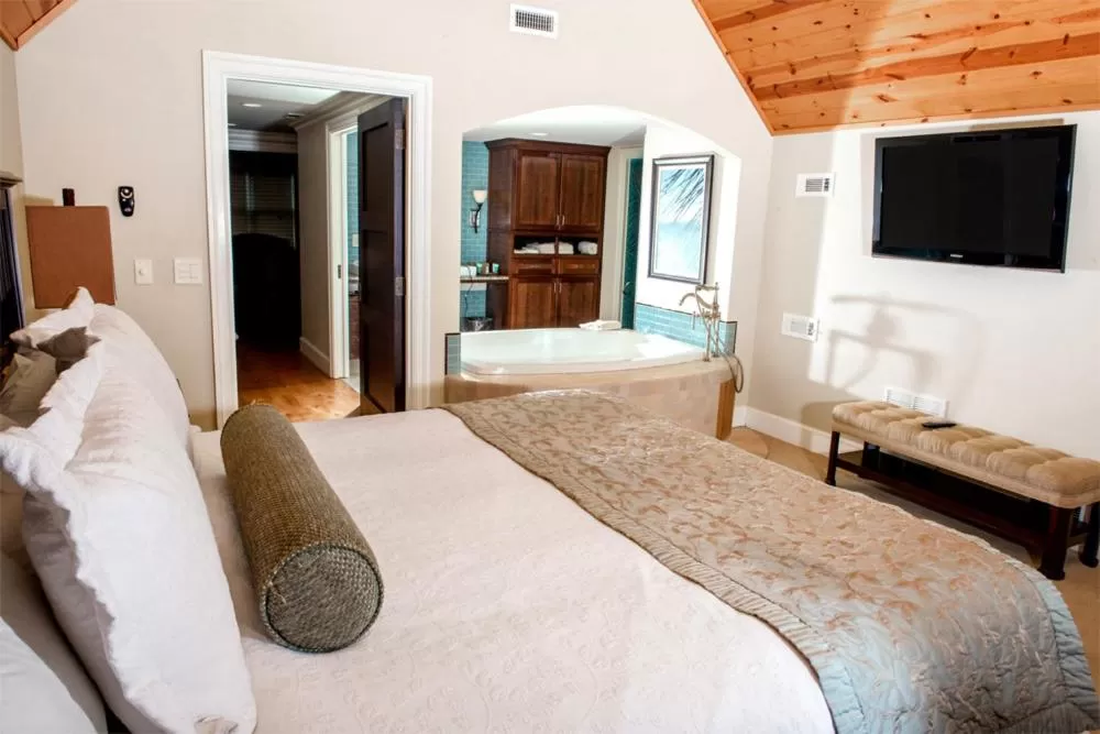 Bedroom, Bed in Brasstown Valley Resort & Spa