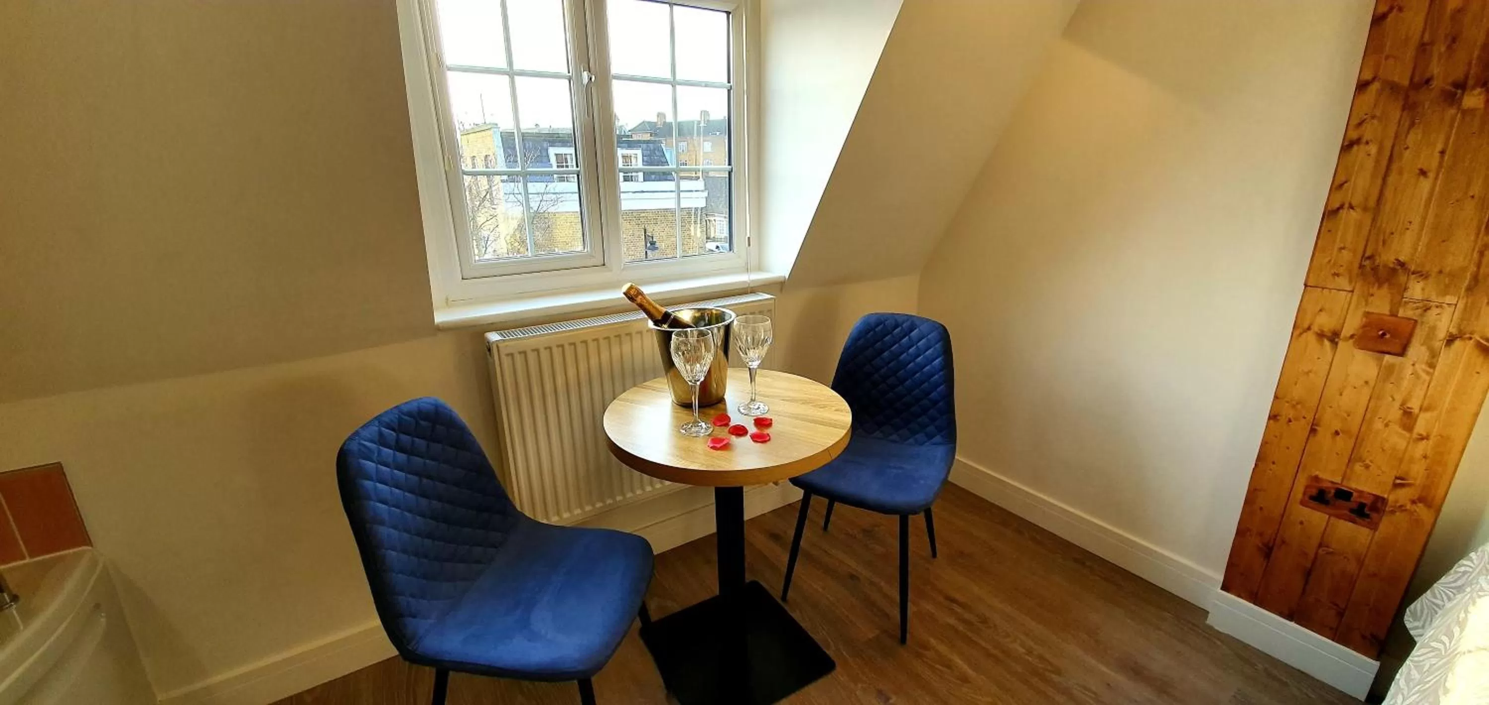 Other in Angel Townhouse