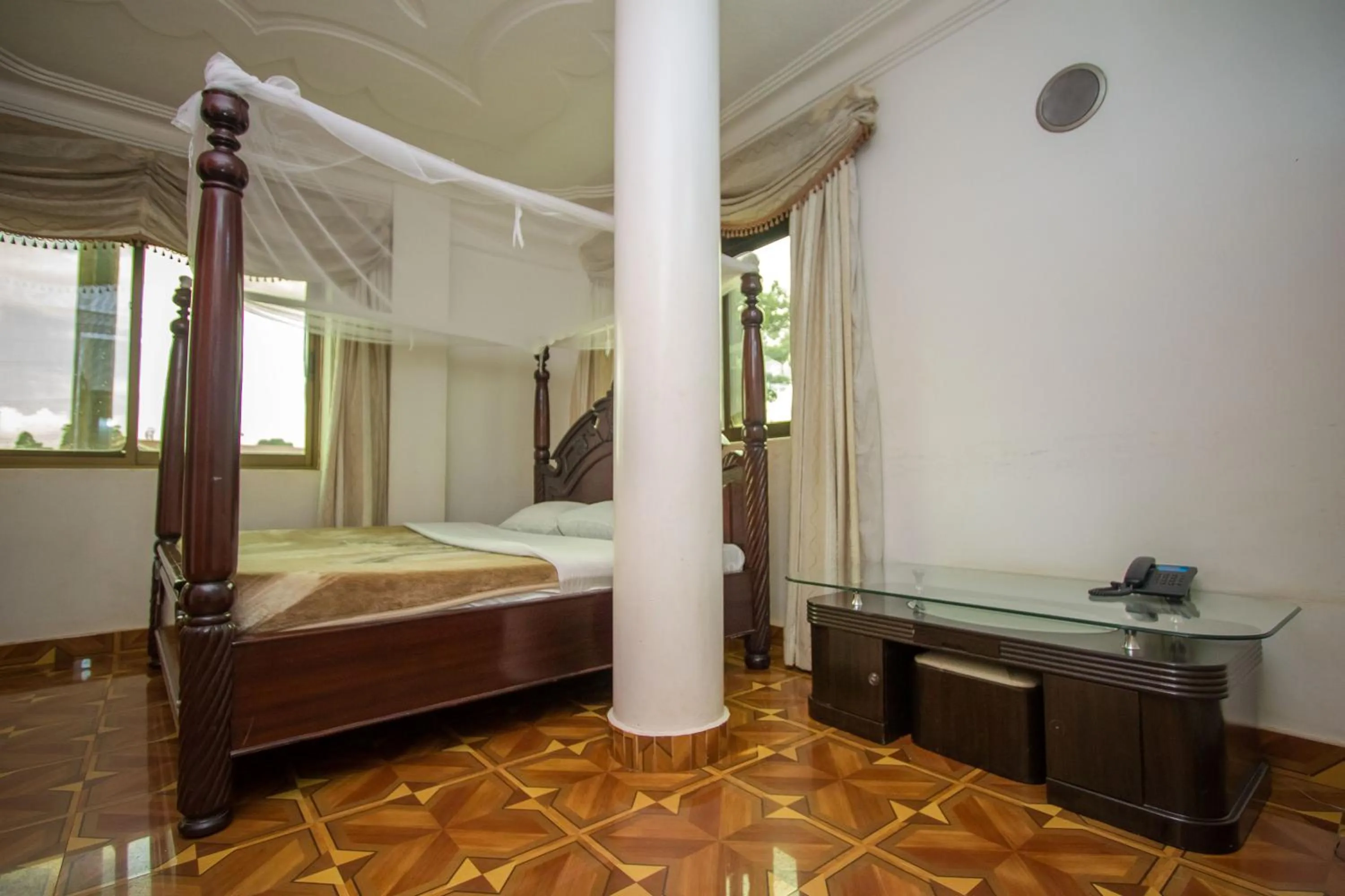 Photo of the whole room in Minister's Village Hotel