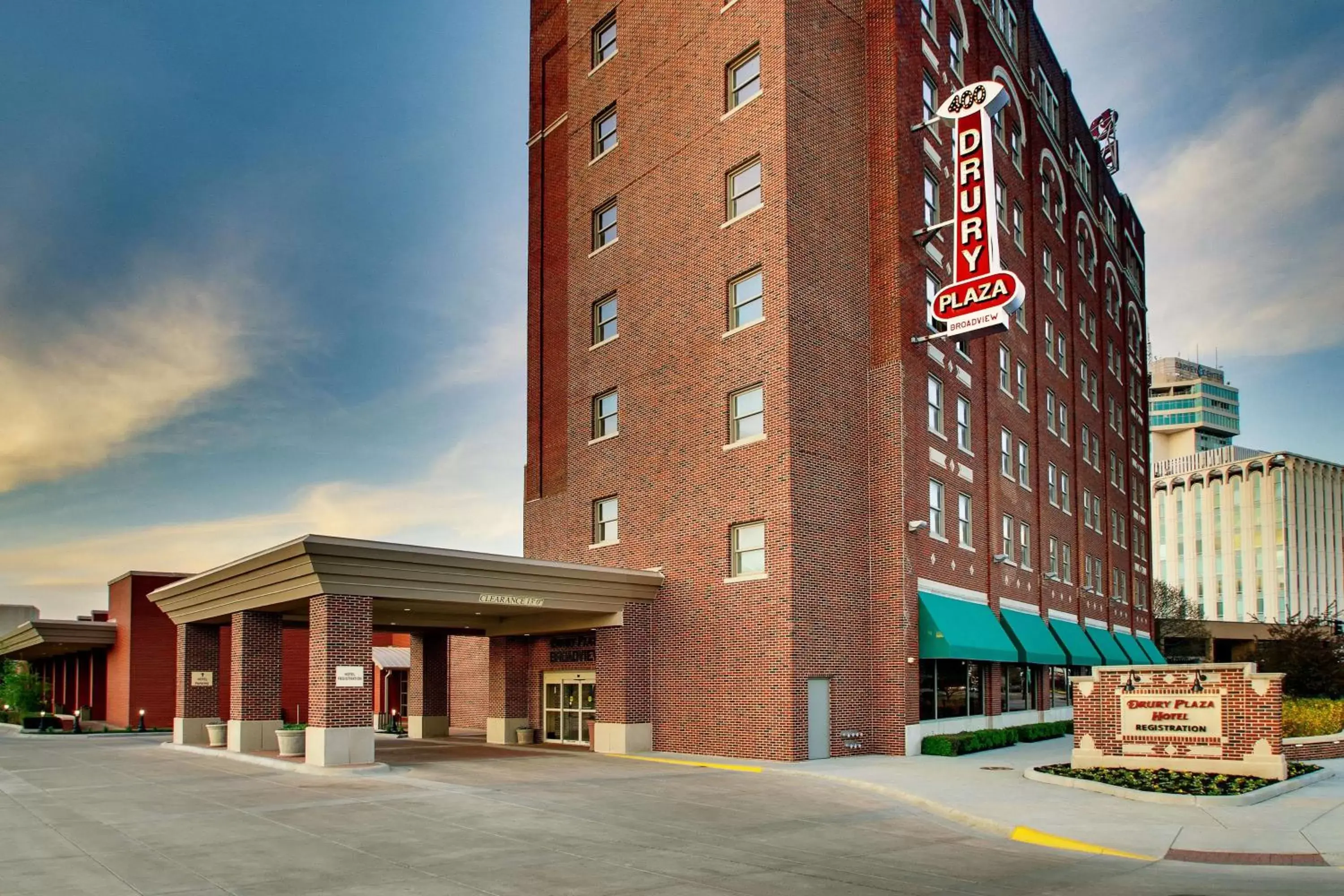 Property Building in Drury Plaza Hotel Broadview Wichita