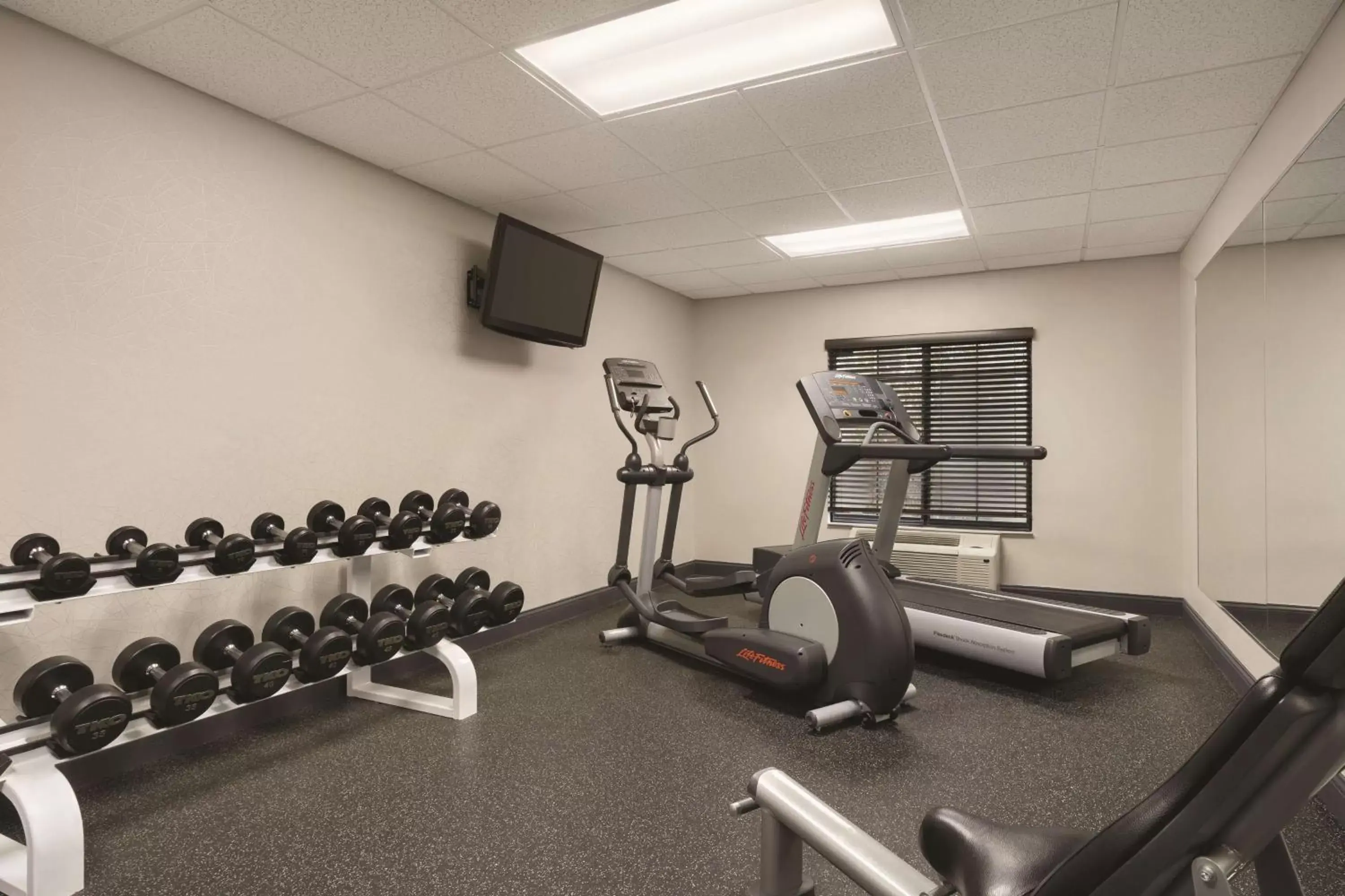 Activities, Fitness Center/Facilities in Country Inn & Suites by Radisson, Raleigh-Durham Airport, NC