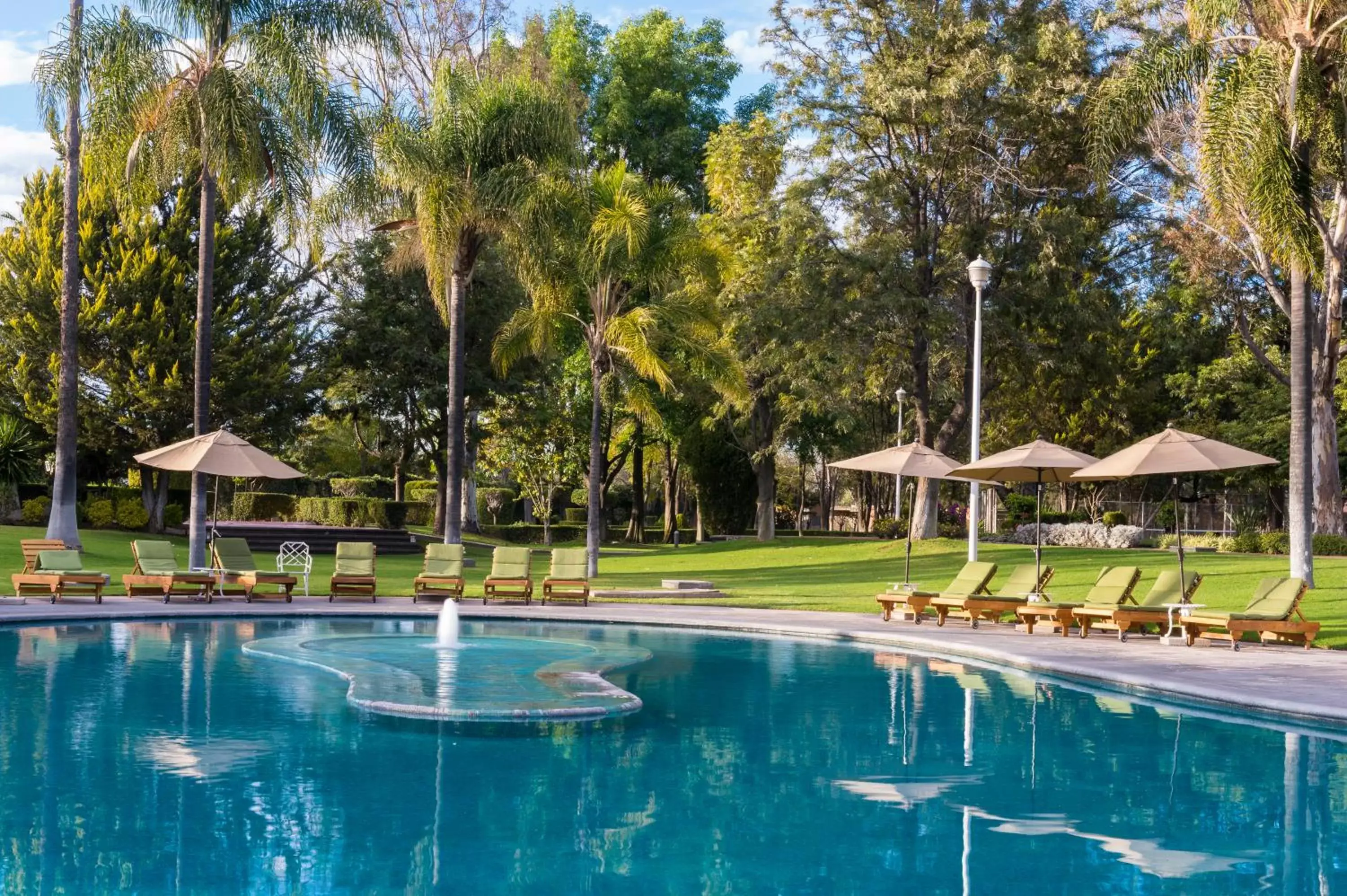 Day, Swimming Pool in Hotel Las Trojes