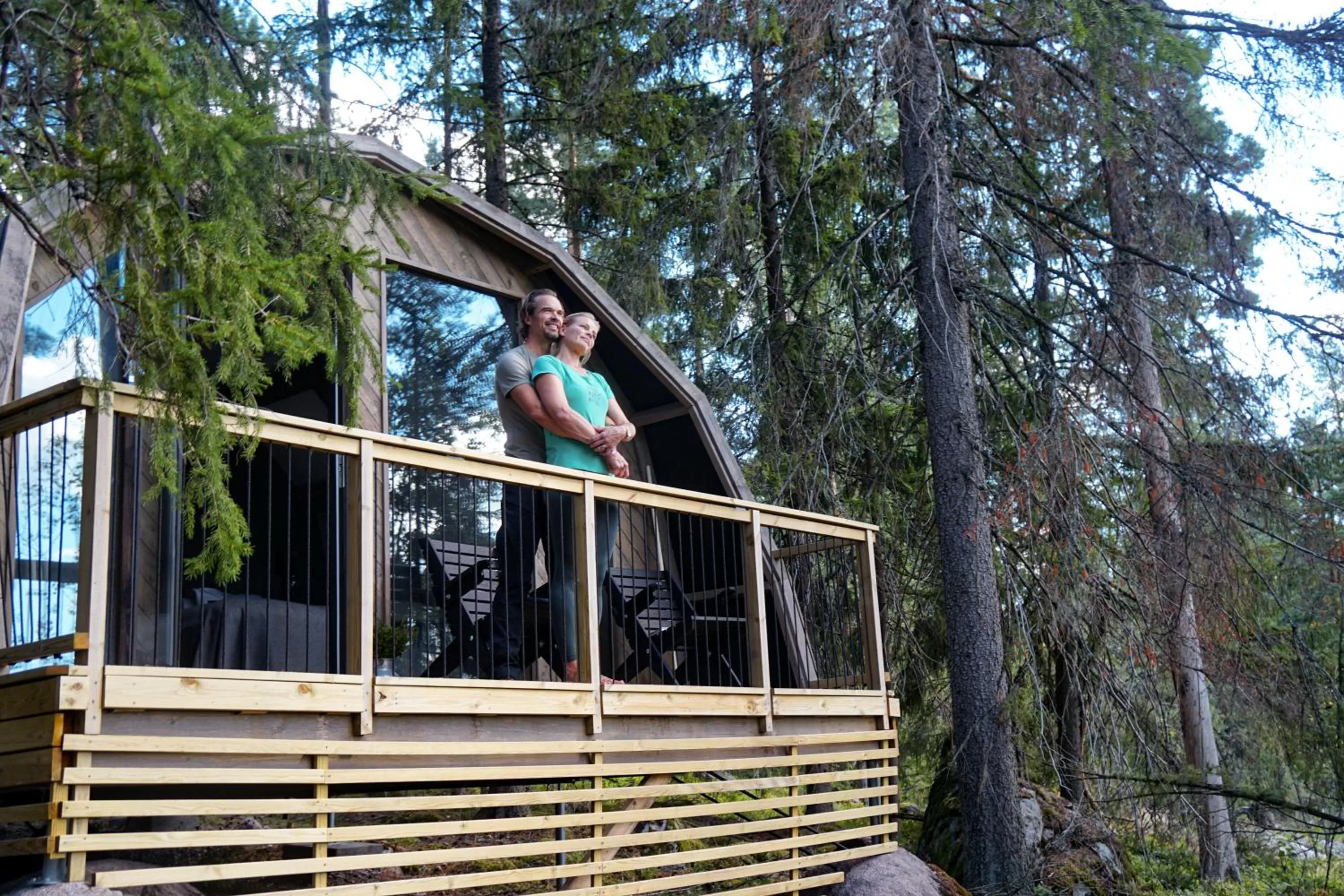Haltia Lake Lodge nature boutique hotel & glamping