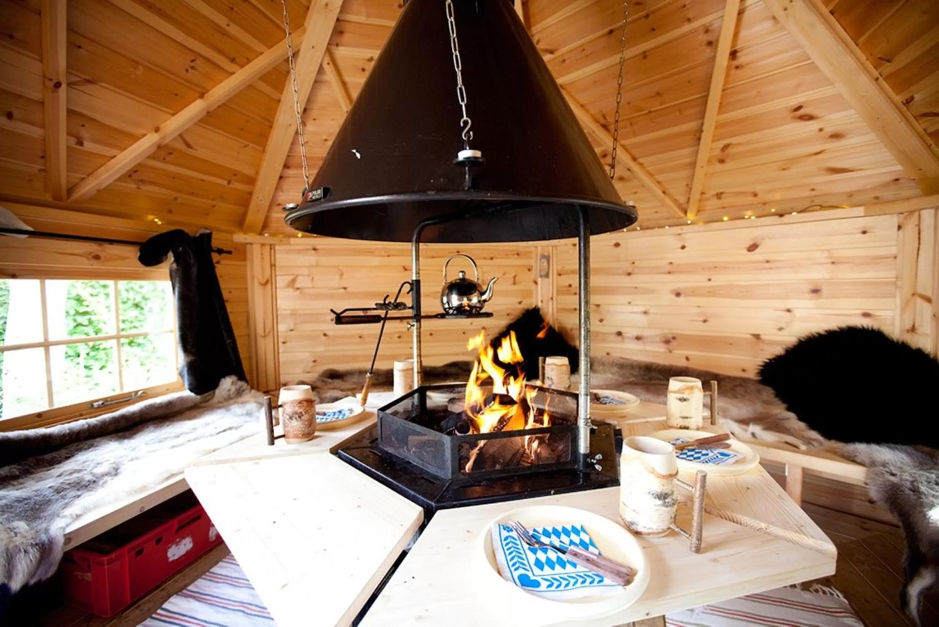 BBQ facilities, Bed in Hotel Schäfflerwirt