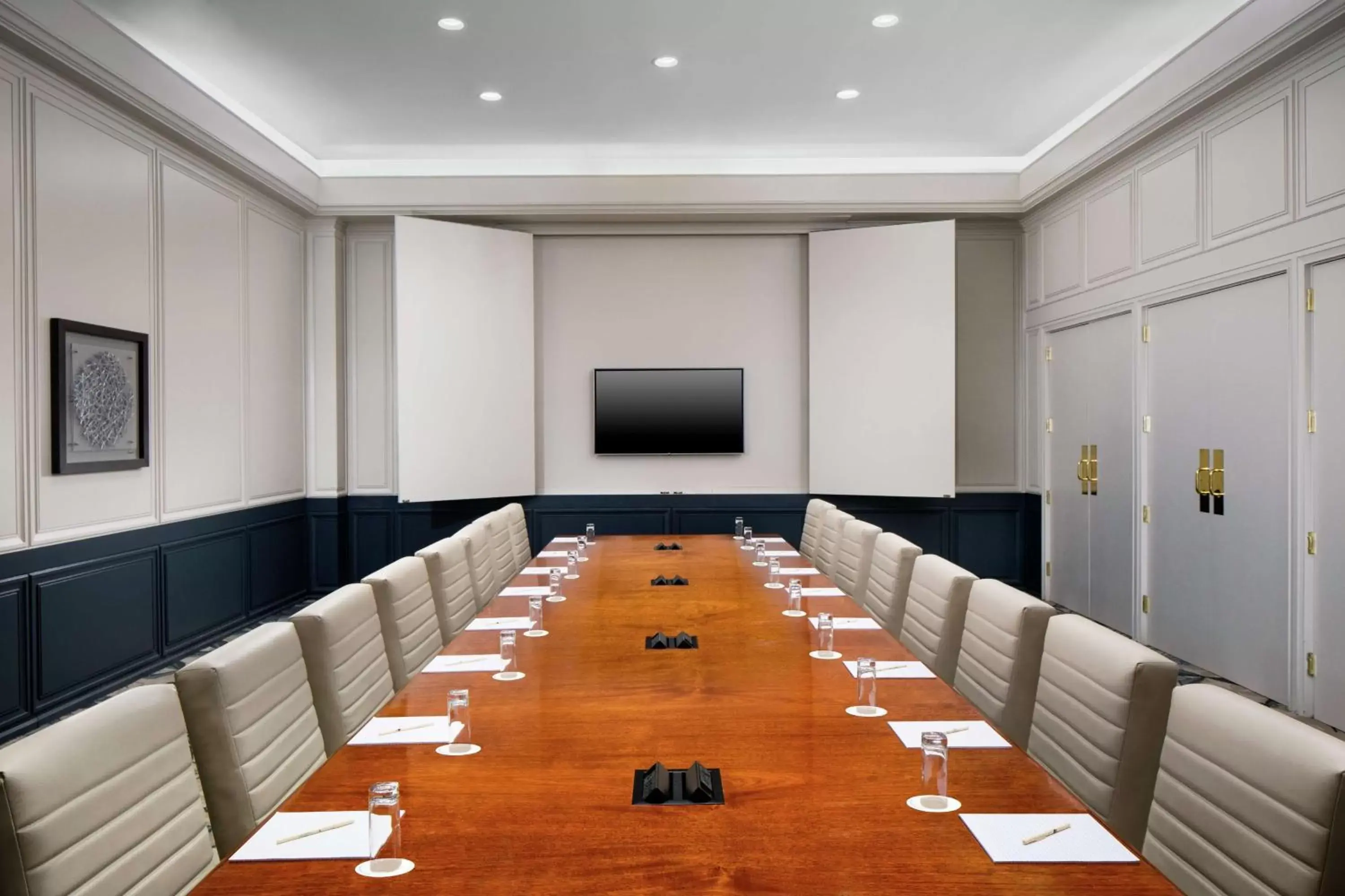 Meeting/conference room in DoubleTree by Hilton Nashua