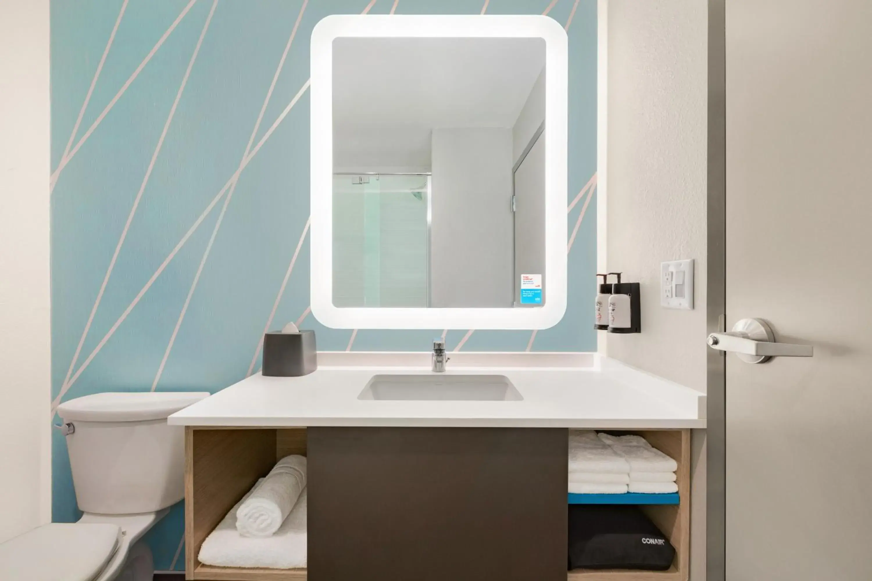 Toilet, Bathroom in avid hotels - Austin - Tech Ridge, an IHG Hotel