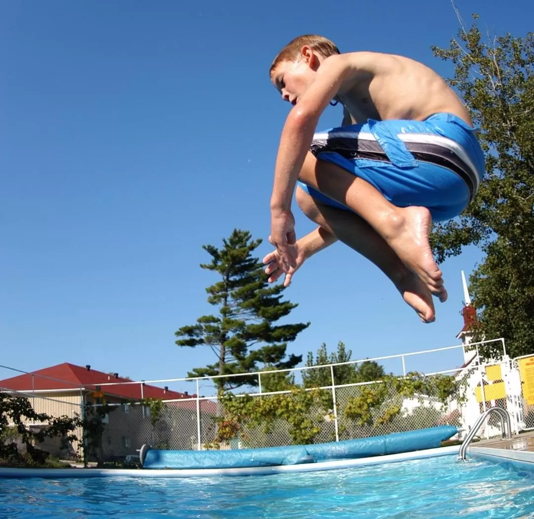Swimming pool in Saga Resort