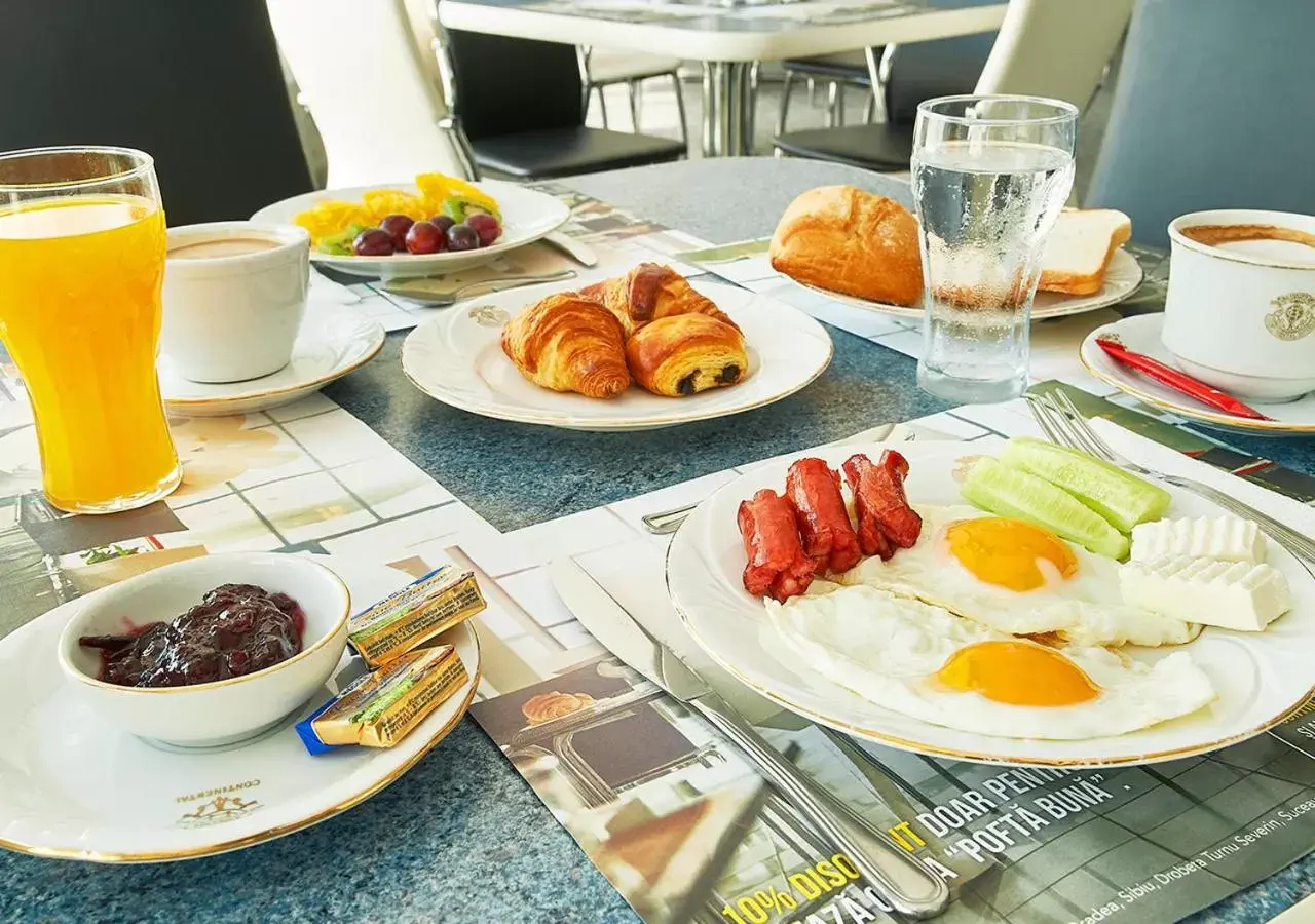Buffet breakfast, Breakfast in Continental Suceava