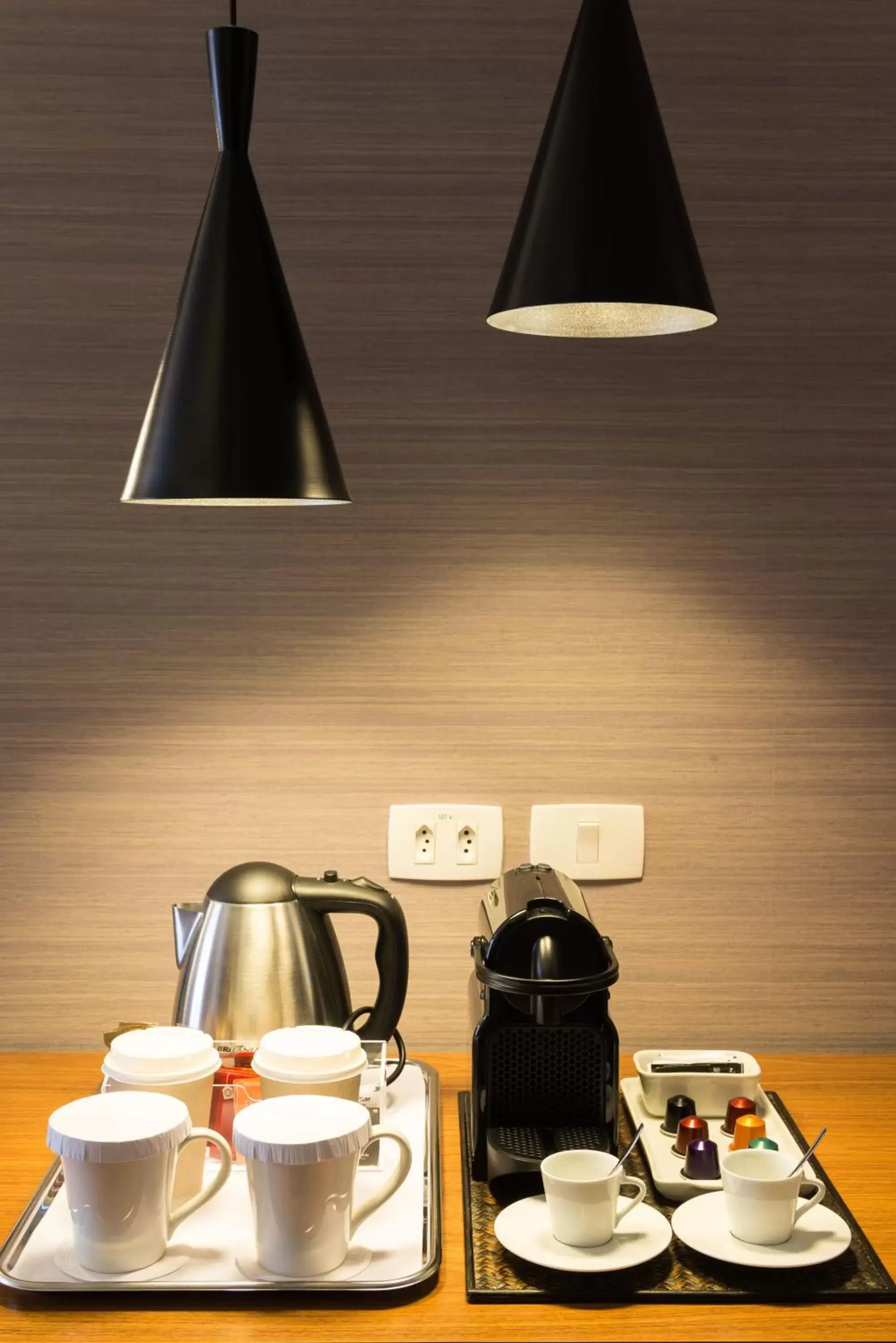 Coffee/tea facilities in Radisson Hotel Curitiba