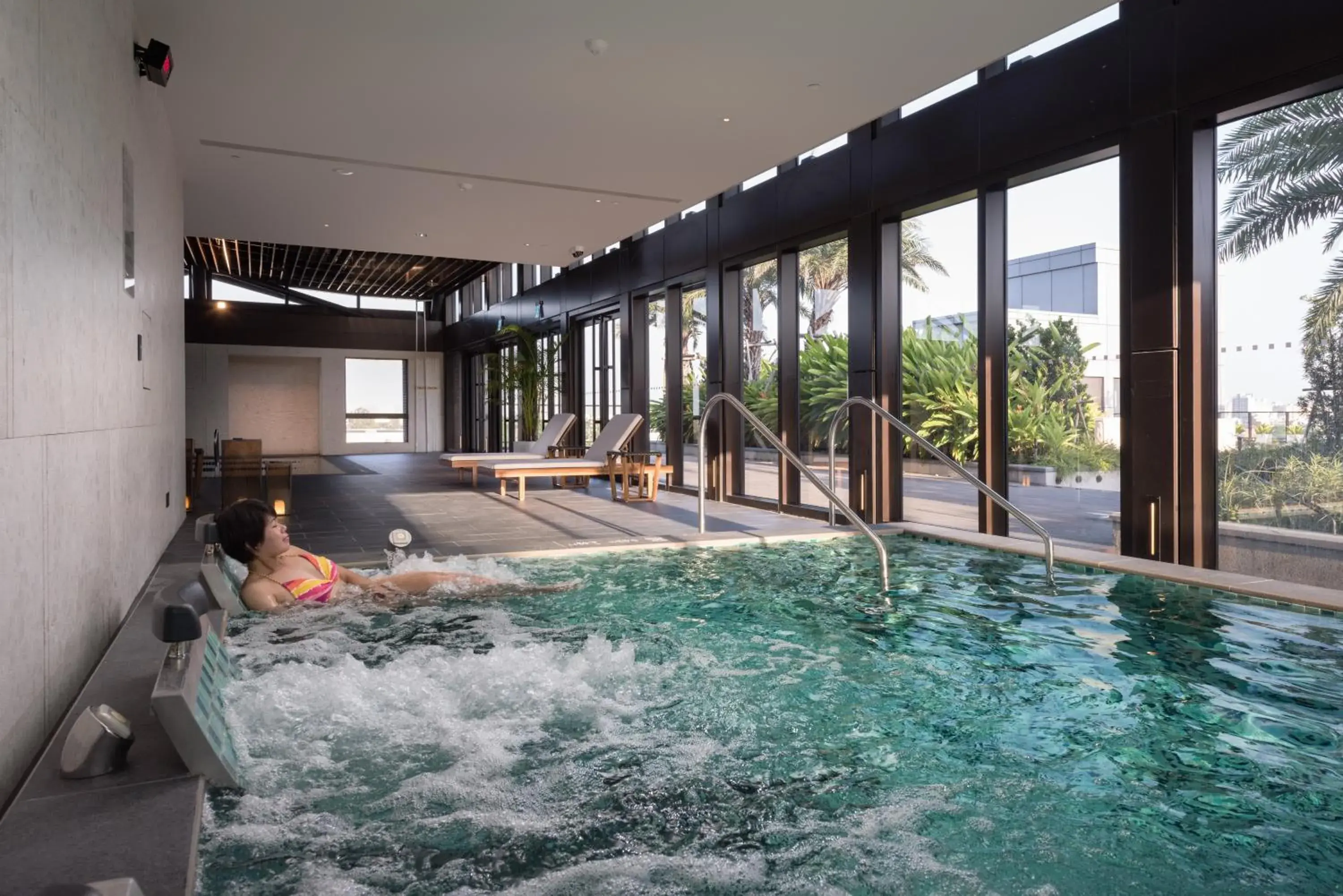 Swimming Pool in Crowne Plaza Tainan, an IHG Hotel