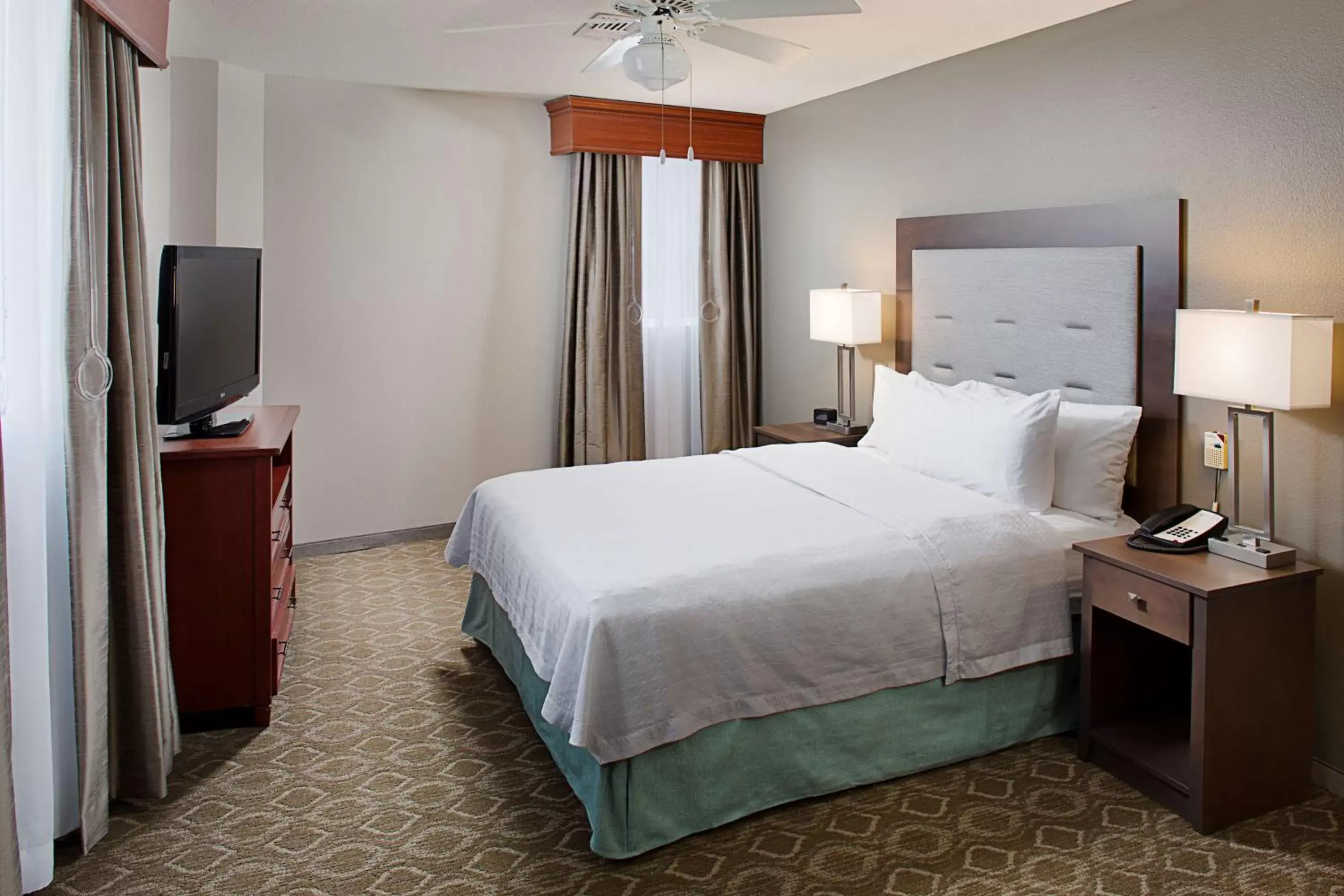 Bedroom, Bed in Homewood Suites by Hilton San Antonio Riverwalk/Downtown