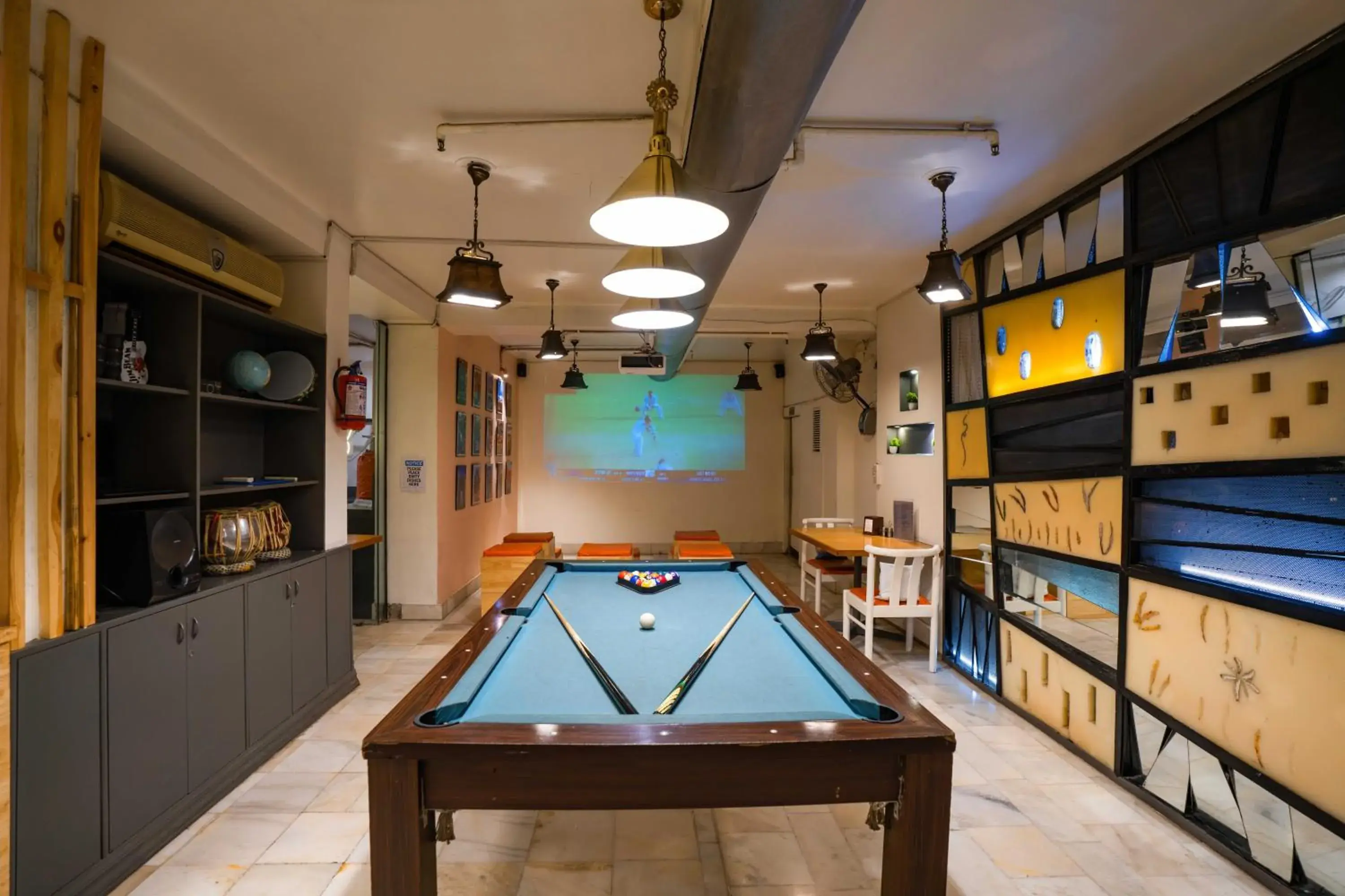 Billiard, Billiards in Zostel Delhi Hostel