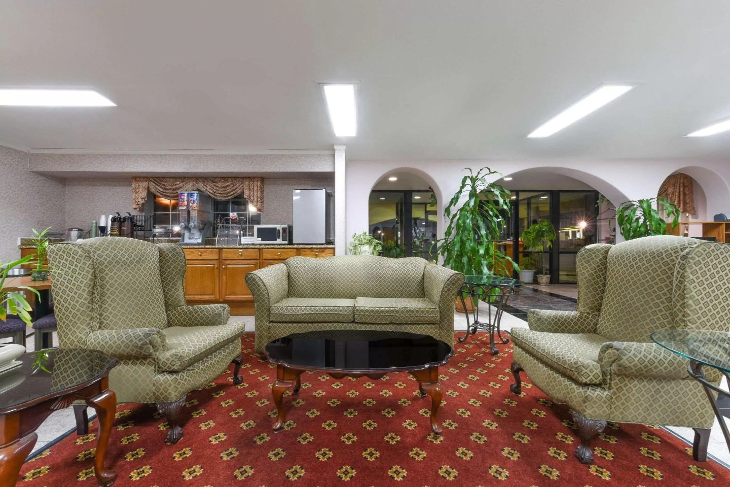 Lobby or reception in Super 8 by Wyndham Burleson Fort Worth Area