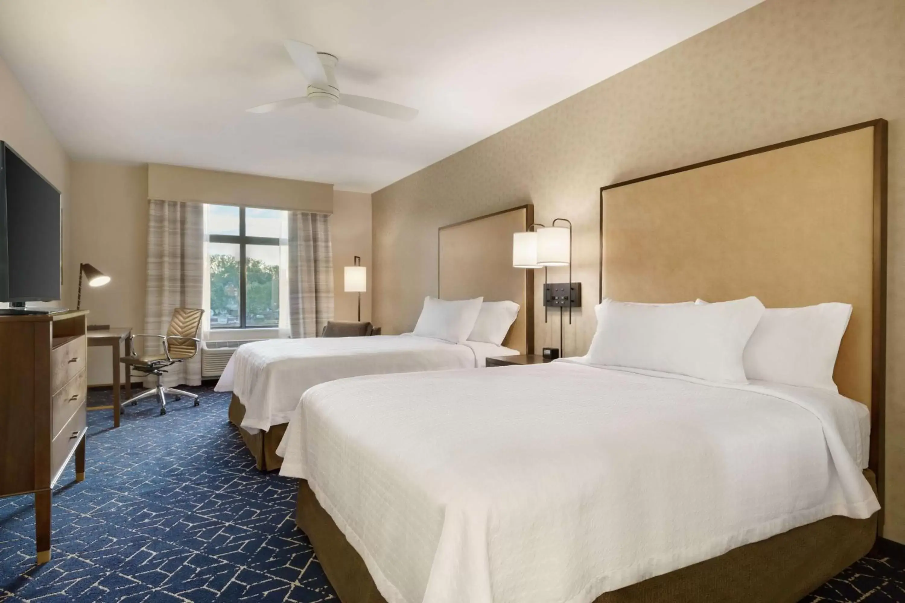Bedroom, Bed in Homewood Suites by Hilton Albany Crossgates Mall
