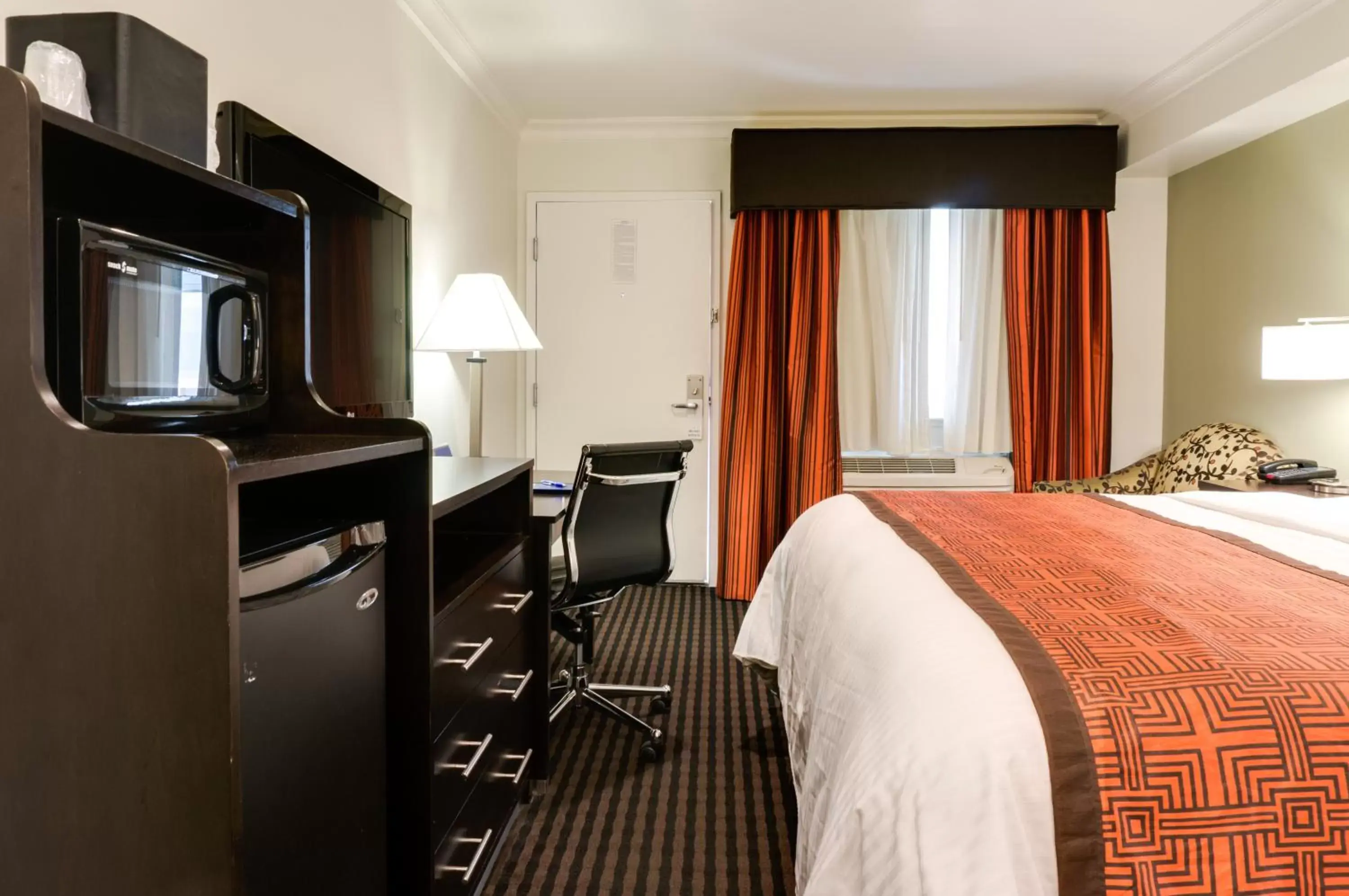 King Room in Seaside Inn King Room in Seaside Inn