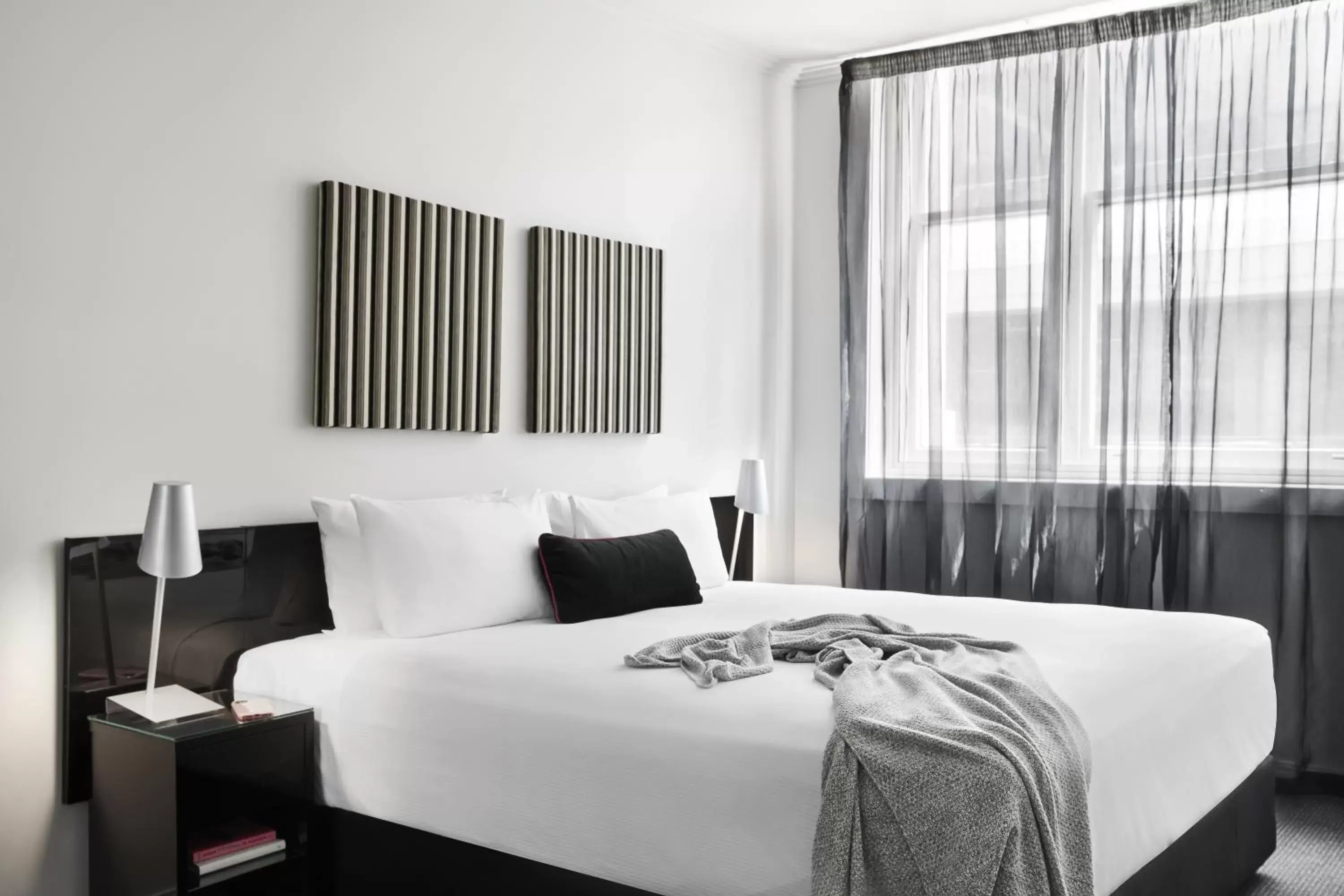 Bedroom in Punthill Apartment Hotel - Flinders Lane
