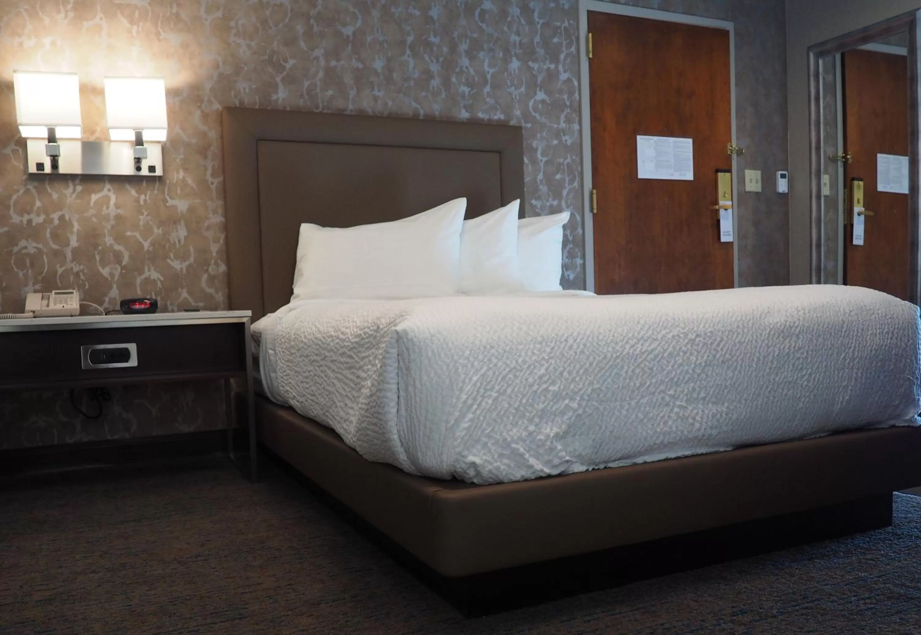 Bed in Kahler Grand Hotel