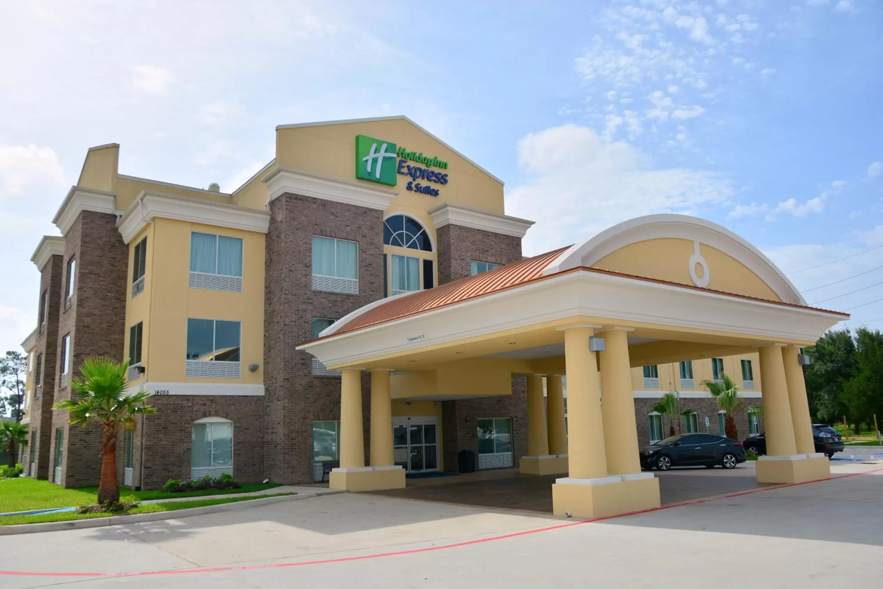 Property Building in Holiday Inn Express Tomball, an IHG Hotel