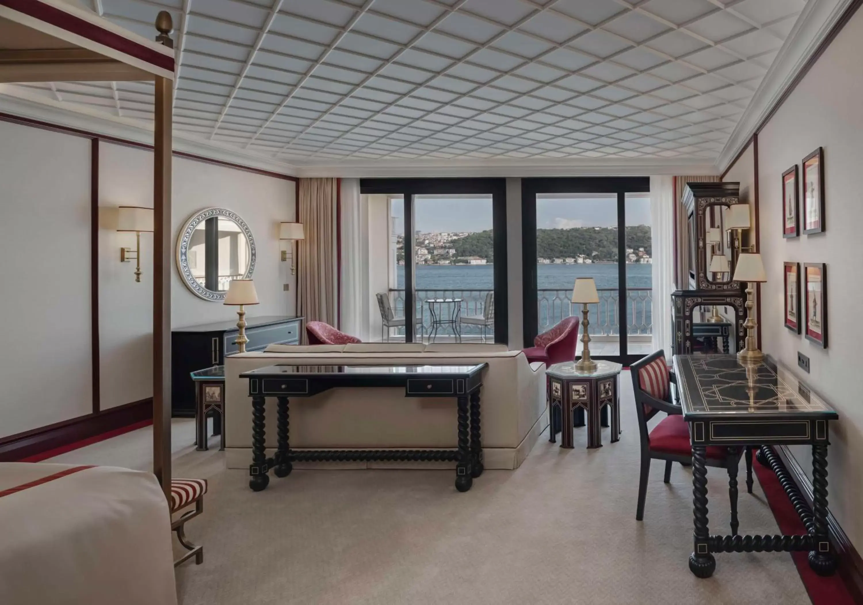 Bedroom, Billiards in Çırağan Palace Kempinski Istanbul