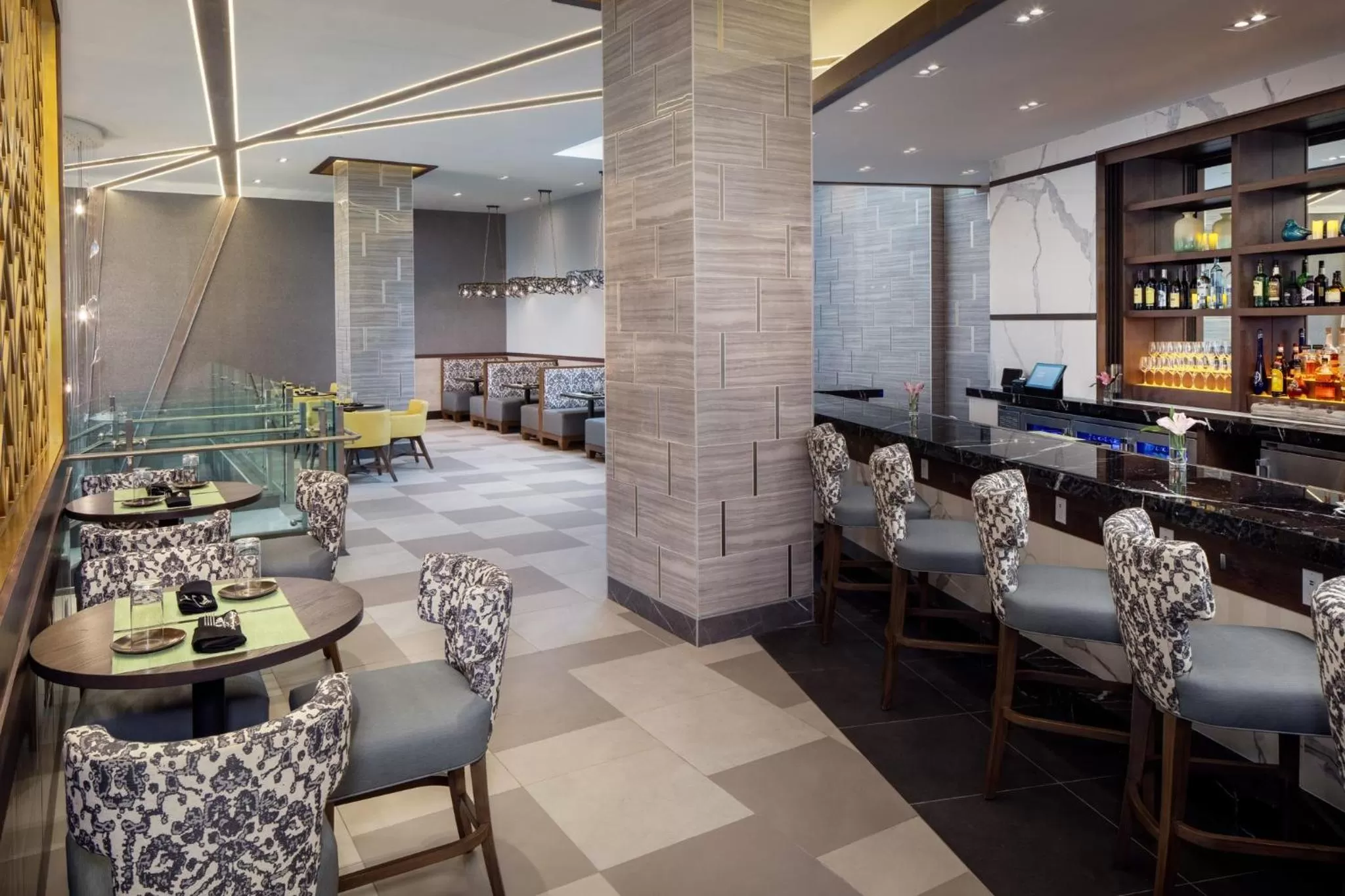 Restaurant/places to eat in Hotel Indigo Flushing - LaGuardia