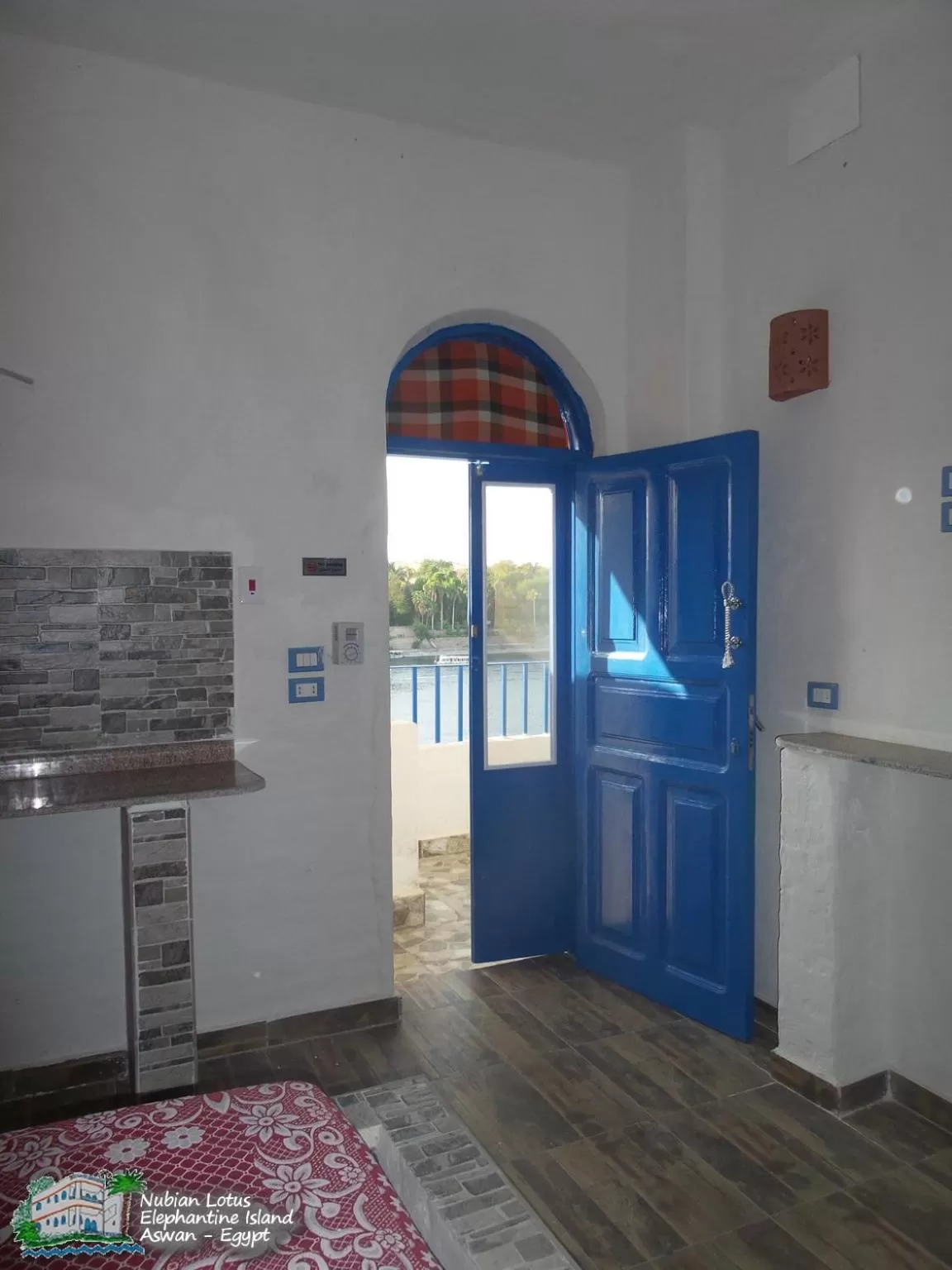 TV/Entertainment Center in Nubian Lotus