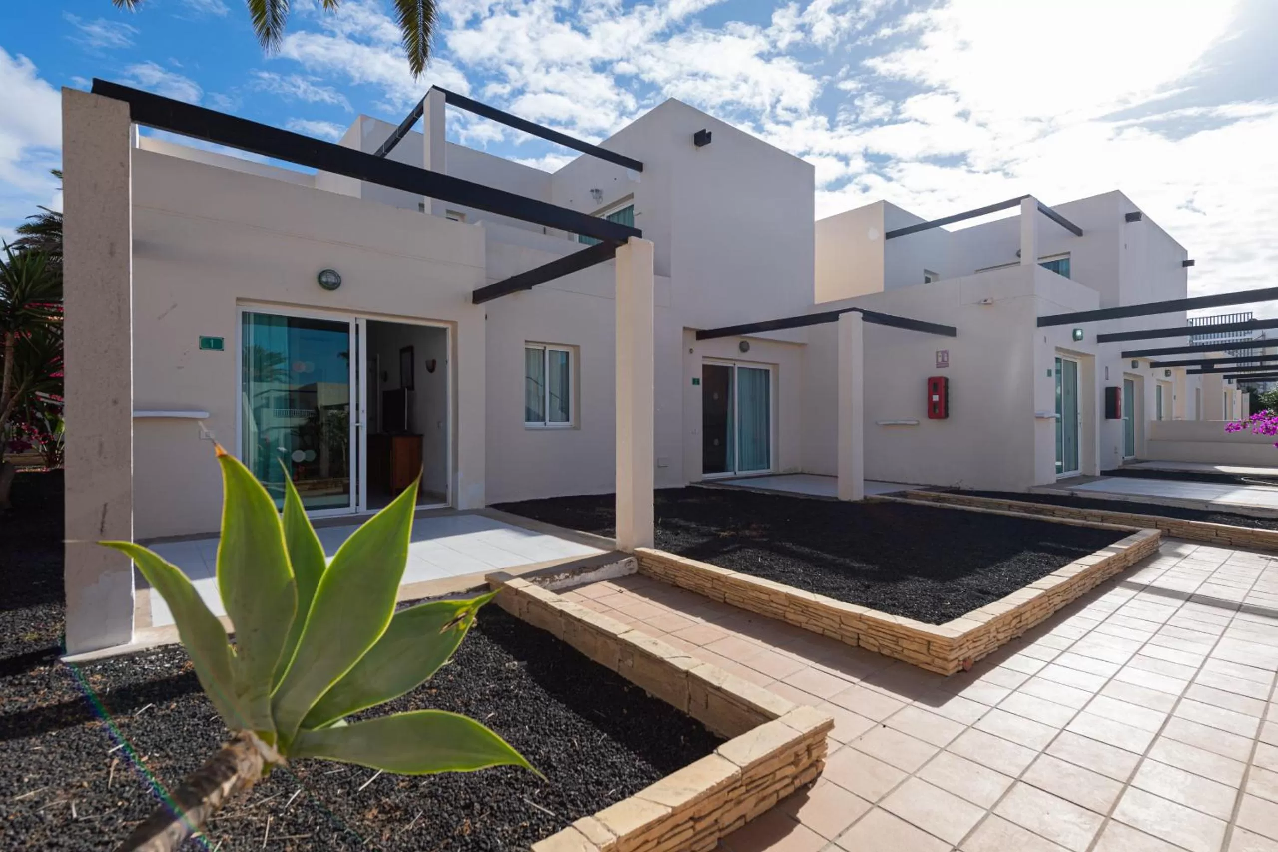 Other, Swimming Pool in HomeForGuest Apartamento 13 con terraza y piscina en Corralejo