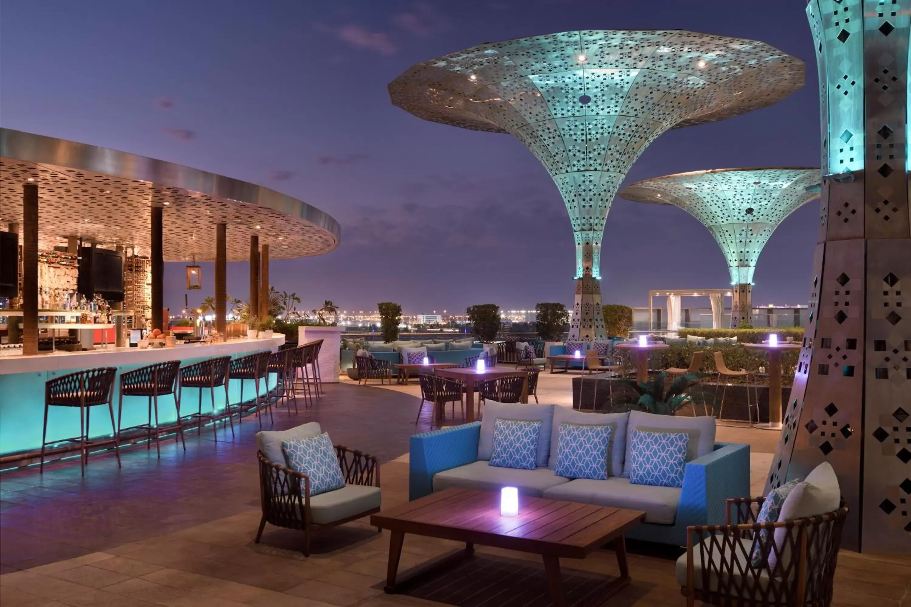 View (from property/room), Restaurant/Places to Eat in Rosewood Abu Dhabi