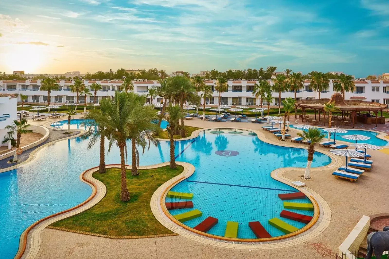 Swimming pool, Pool View in Dreams Vacation Resort - Sharm El Sheikh