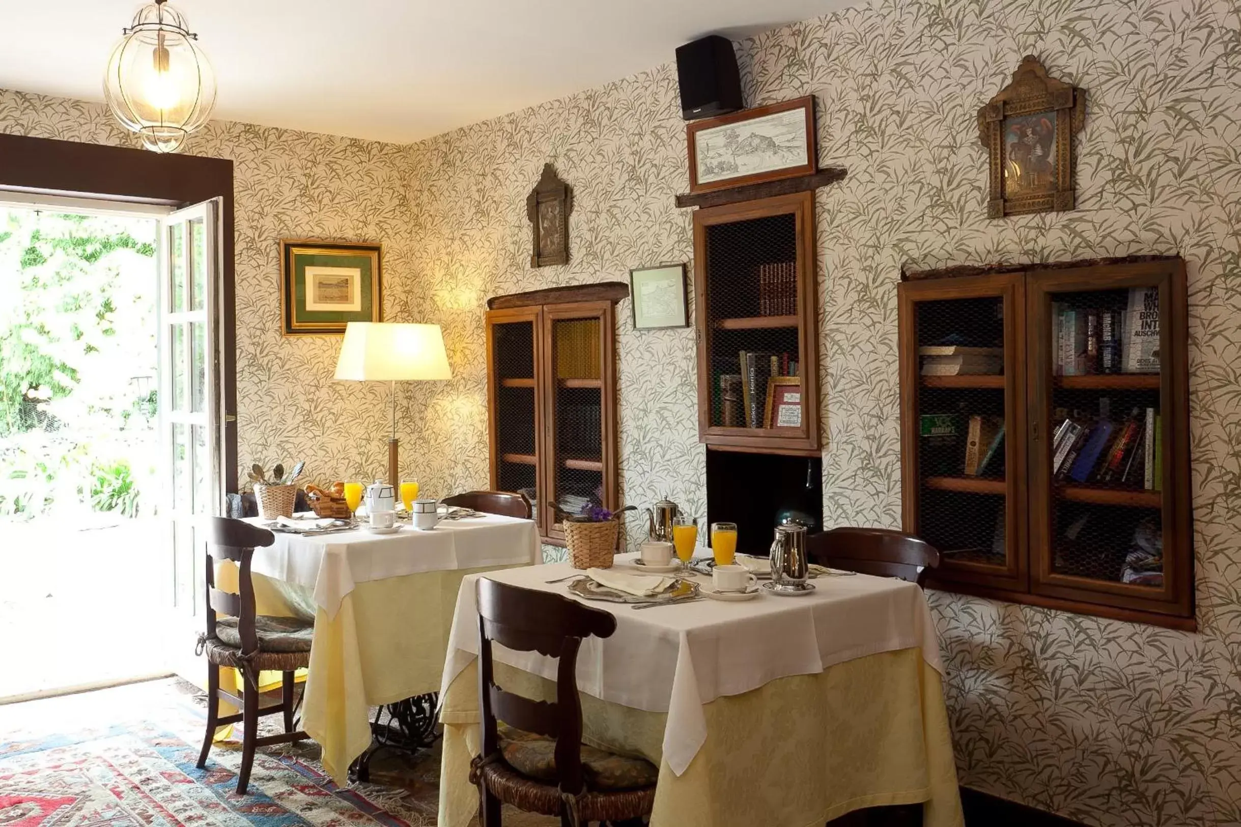 Restaurant/Places to Eat in Hotel Zubieta