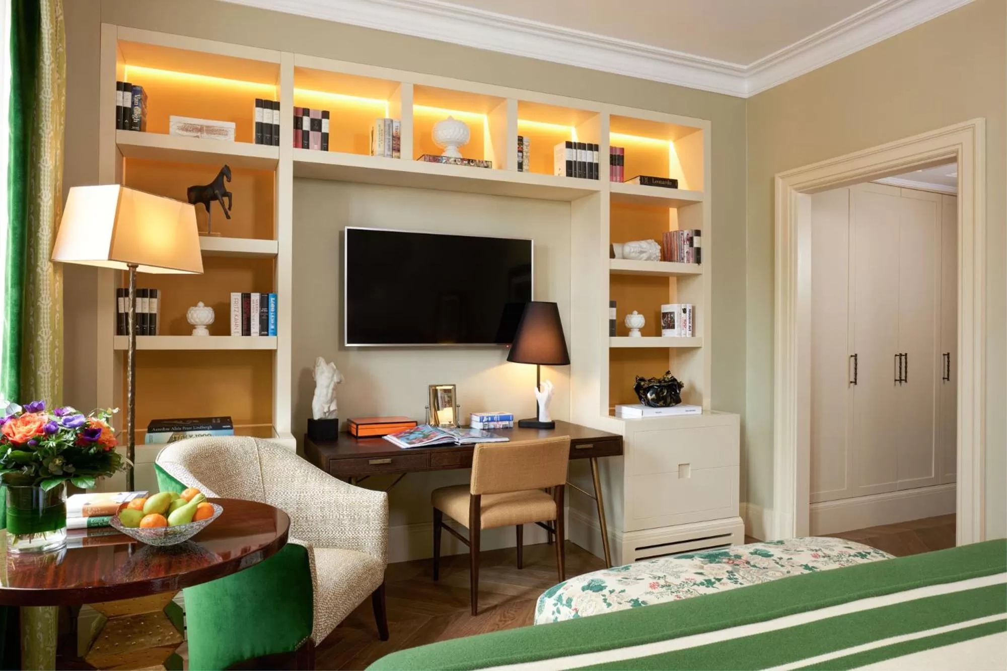 Restaurant/places to eat in Rocco Forte Hotel De Russie