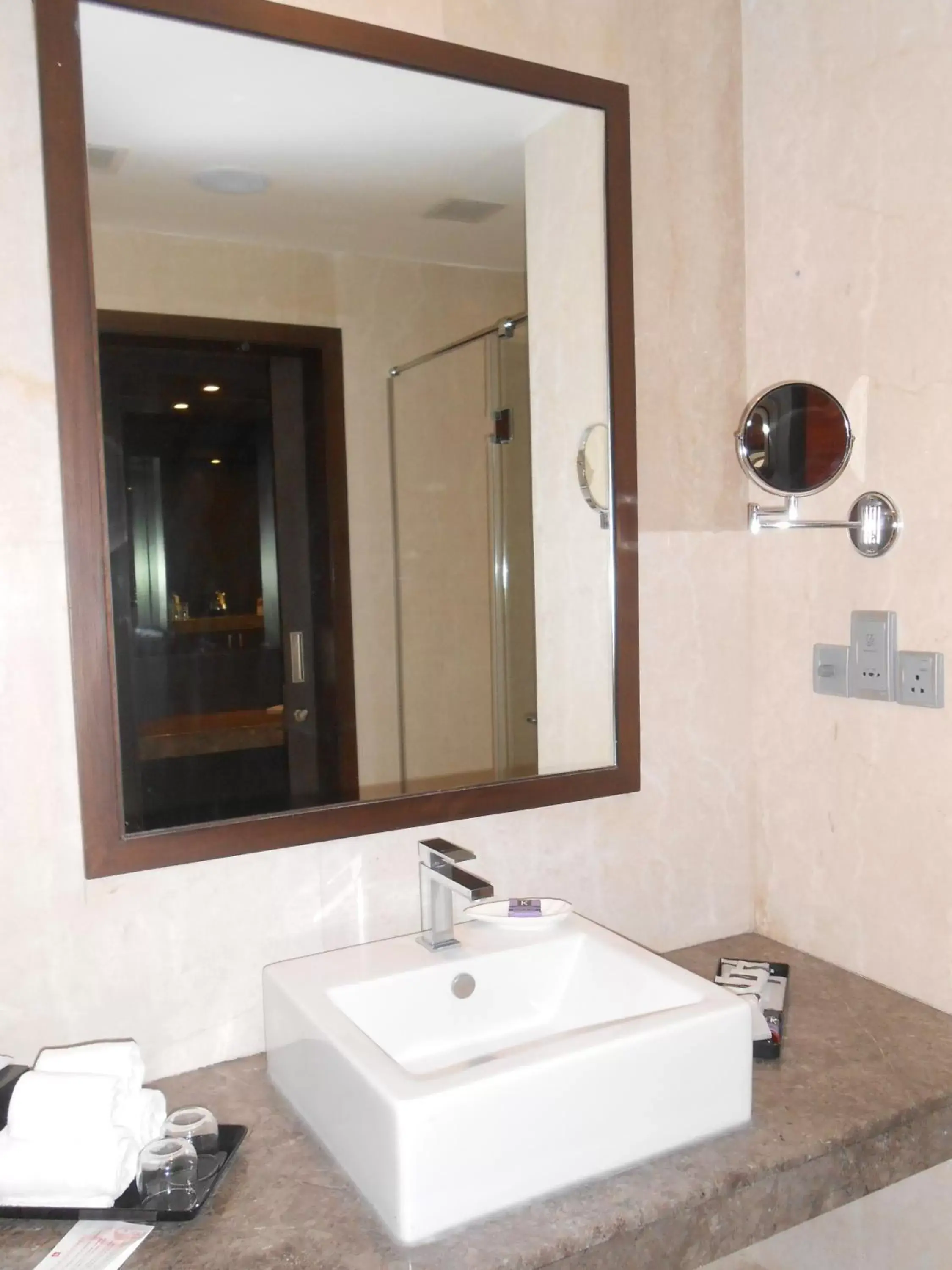 Bathroom in The Lalit Great Eastern Kolkata