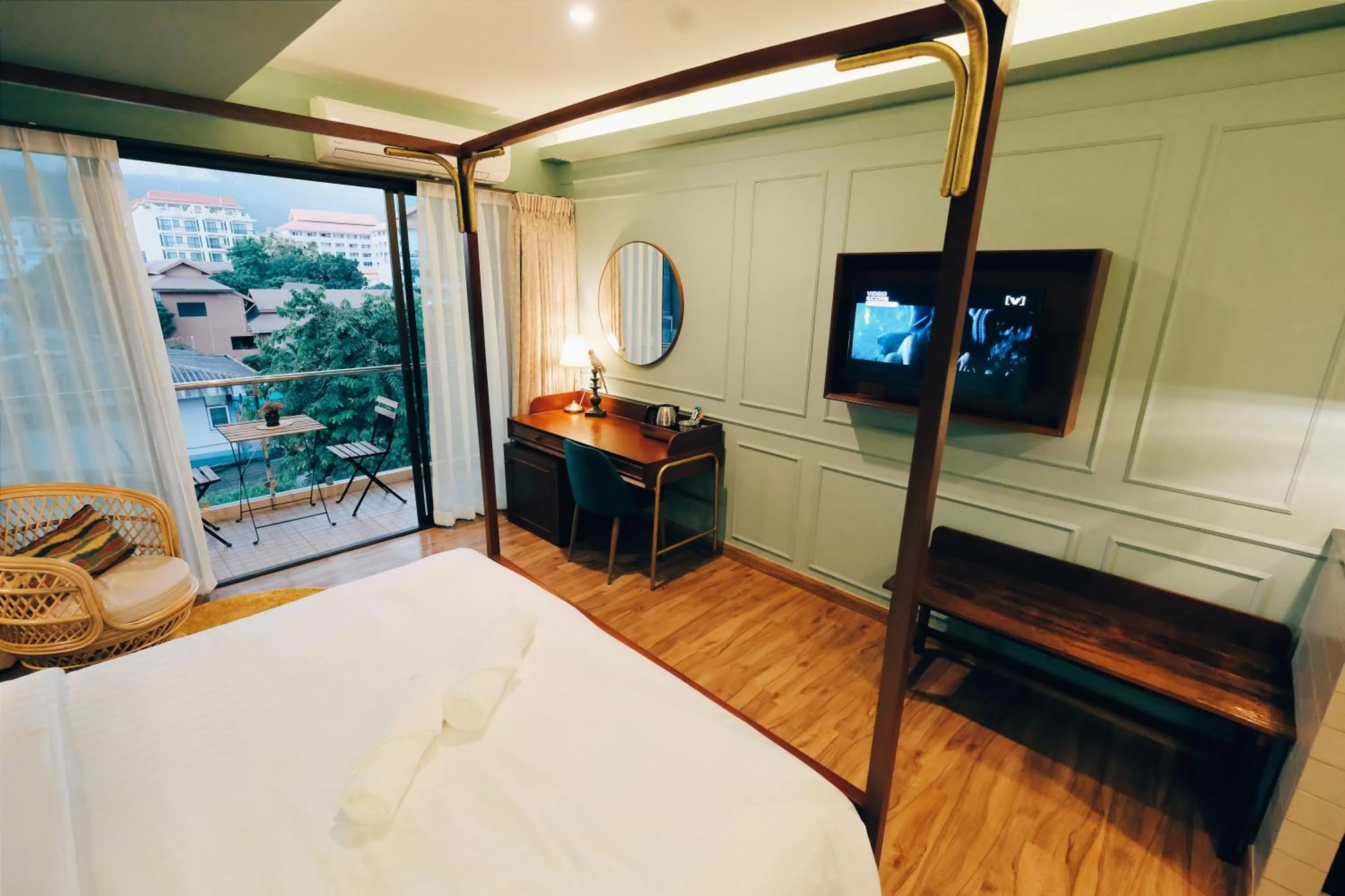 Property building, Bed in The Craft Nimman