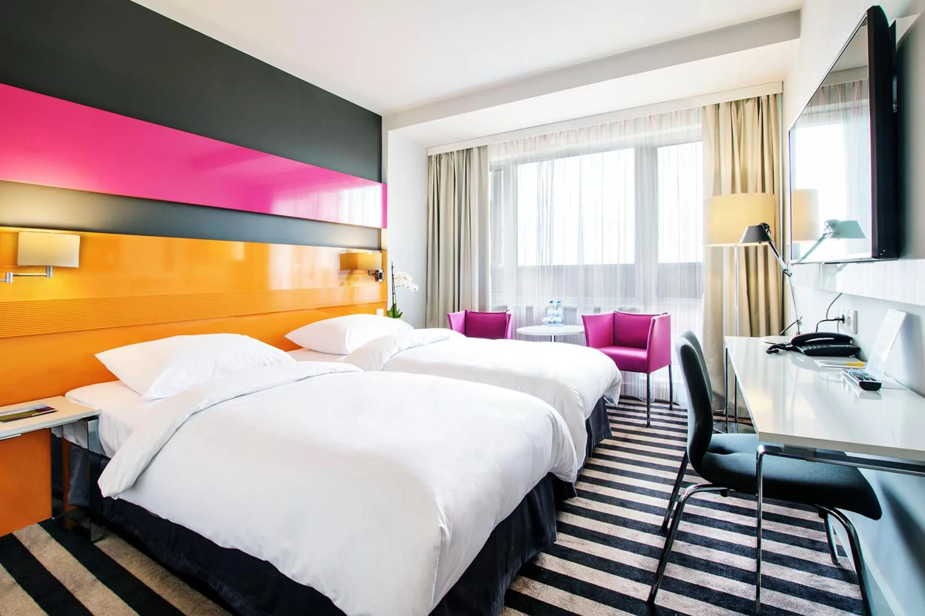 Photo of the whole room, Bed in Park Inn by Radisson Katowice