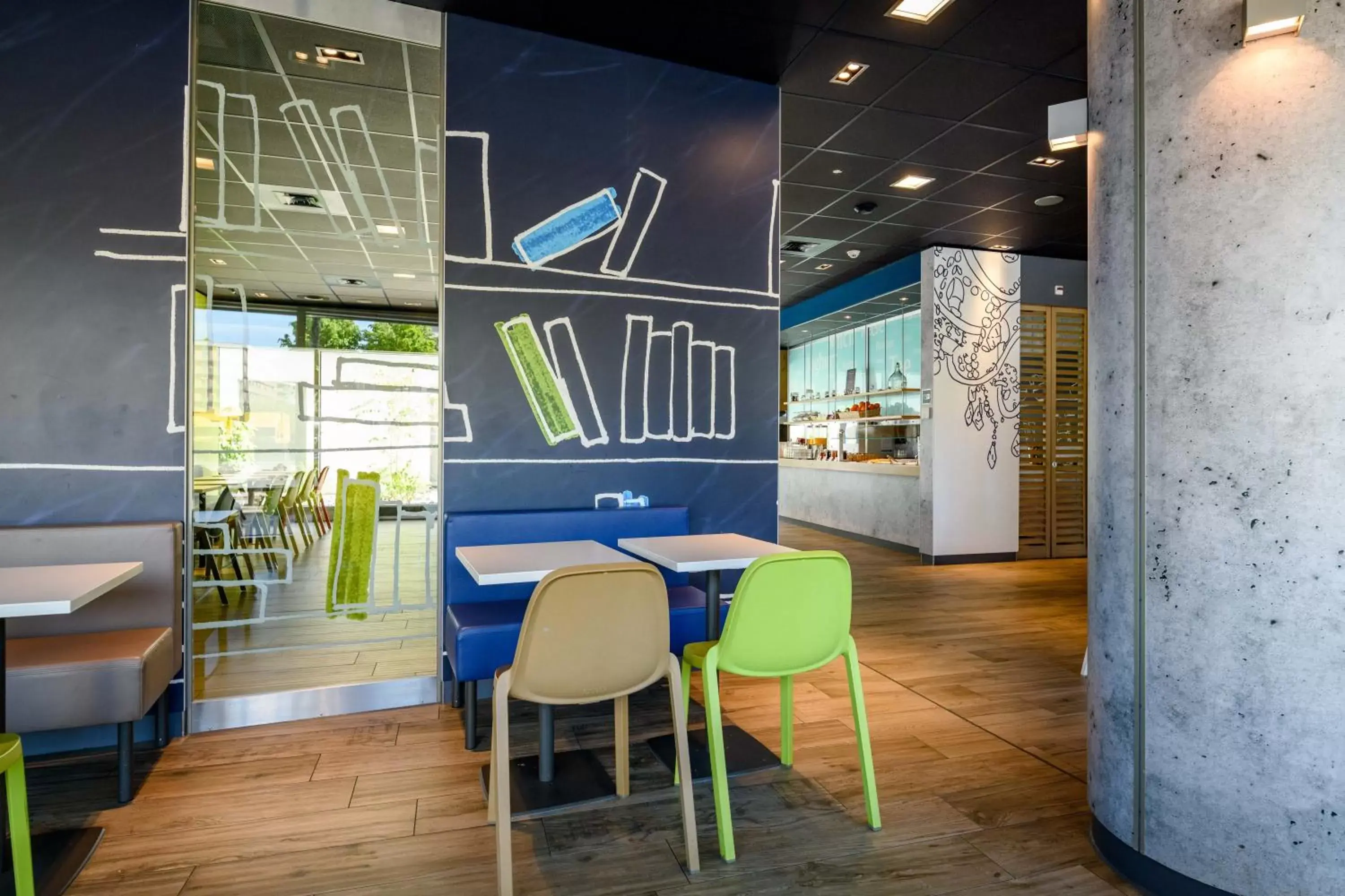 Lobby or reception in ibis budget Zurich City West Lobby or reception in ibis budget Zurich City West
