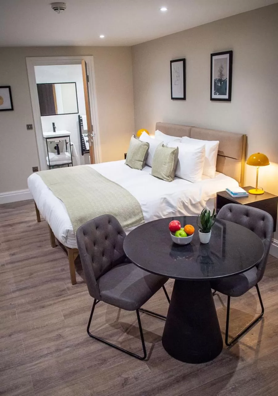 Photo of the whole room, Bed in The Gresham Aparthotel