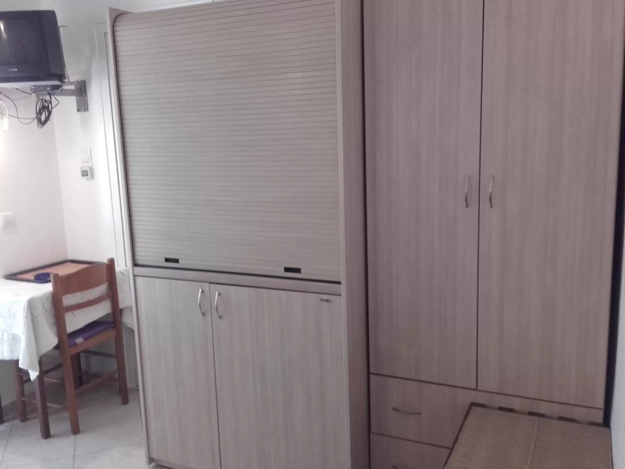 Kitchen or kitchenette in Hotel Fotini