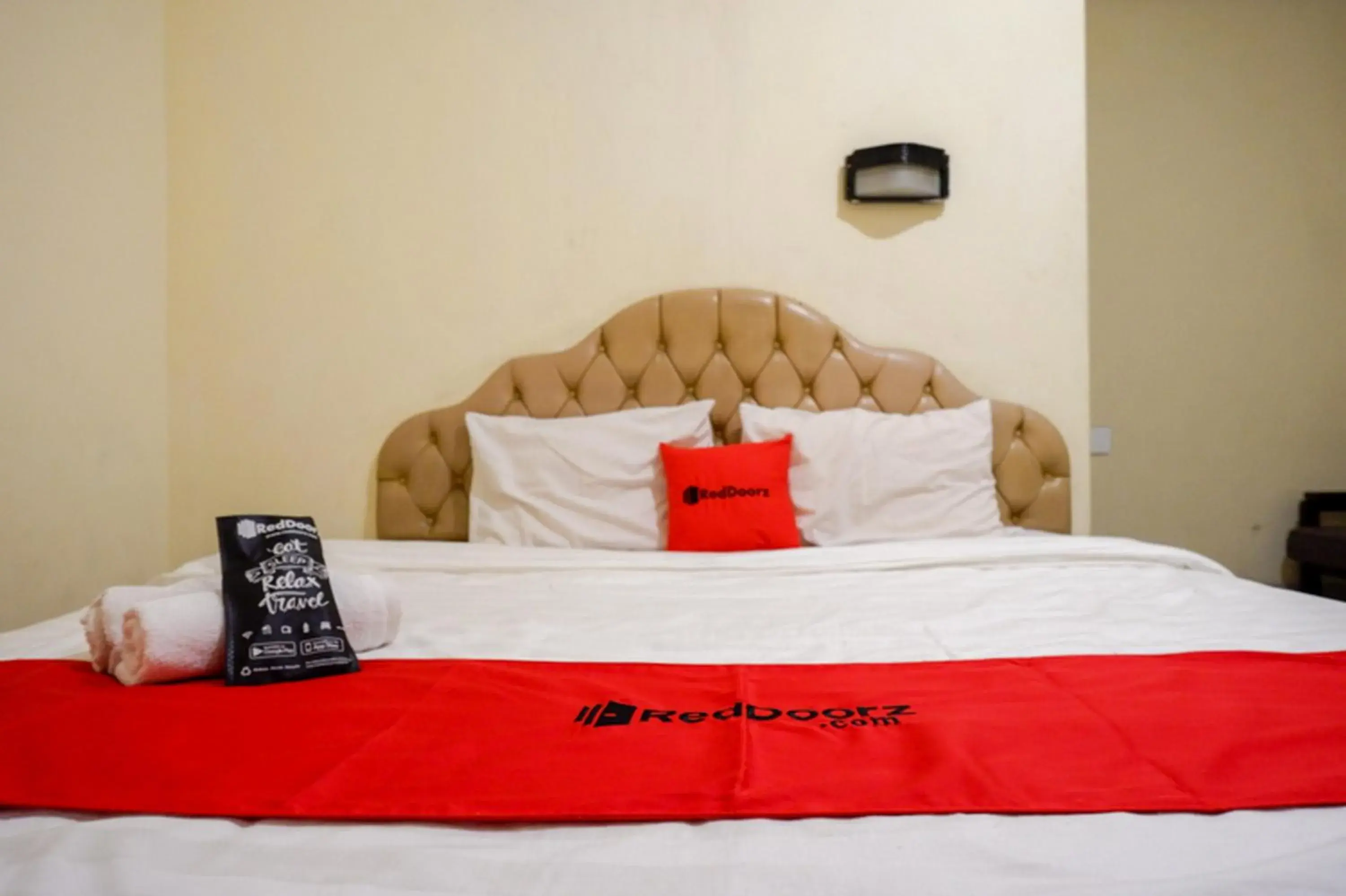 Bed in RedDoorz @ Hotel Citra Indah