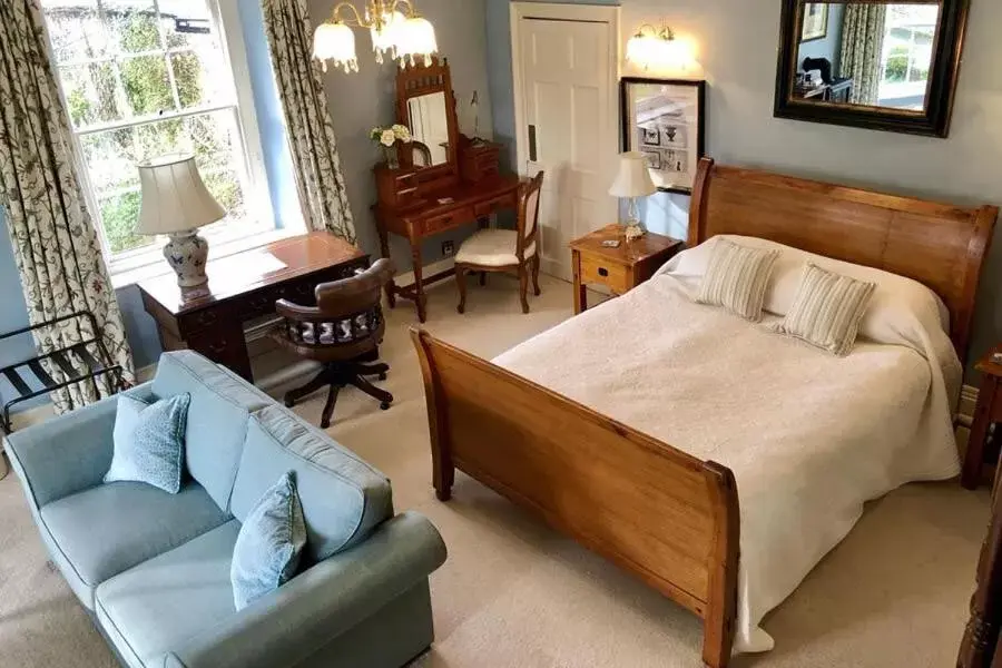 Double Room with Private Bathroom in Farthings Country House Hotel & Restaurant Tunton