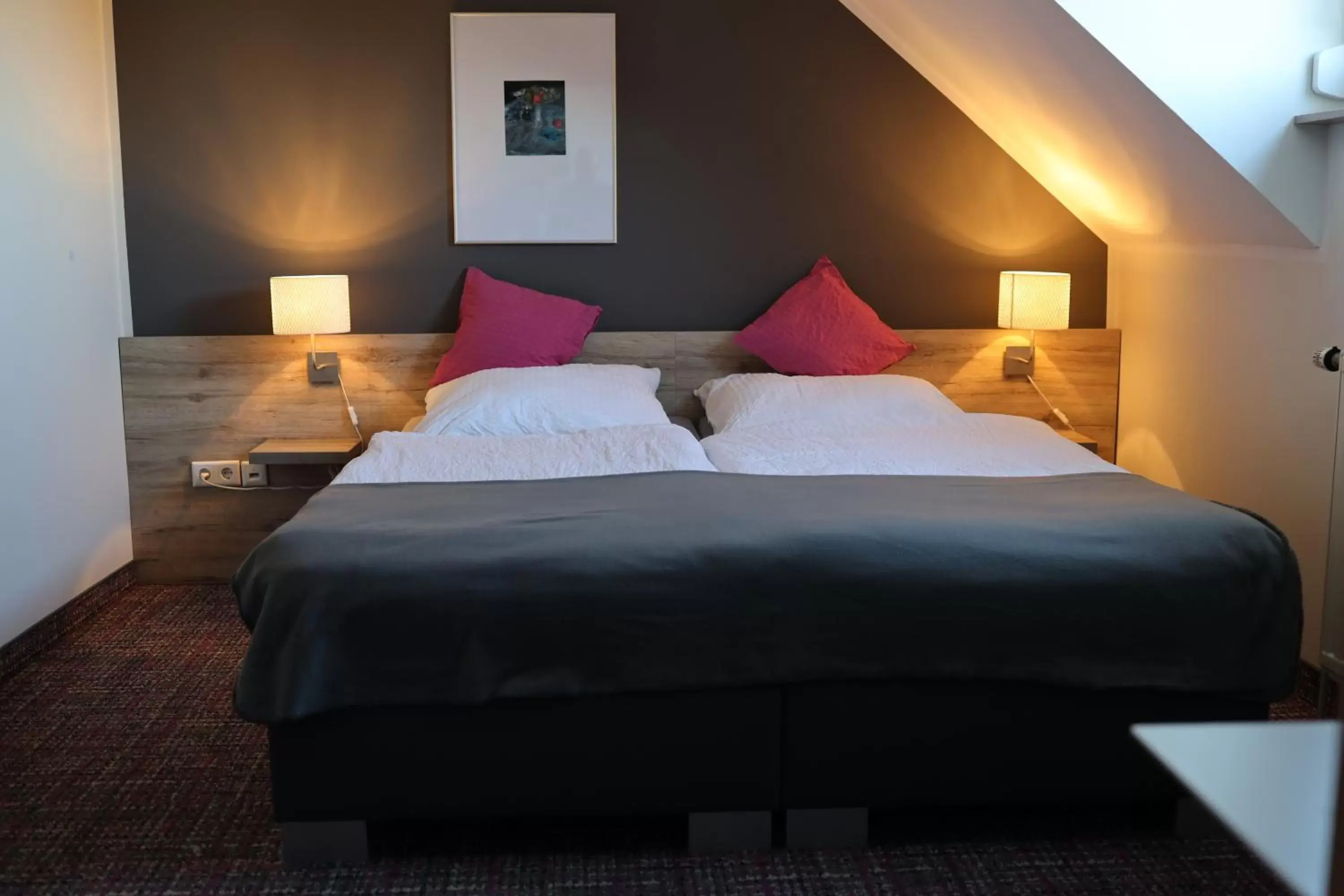 Double Room with Private Bathroom - single occupancy in Ilvericher Hof Double Room with Private Bathroom - single occupancy in Ilvericher Hof
