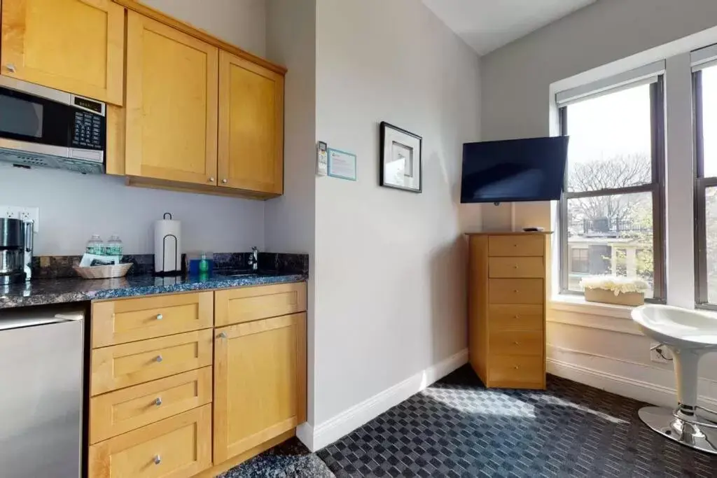 Kitchen/Kitchenette in Charming Studio in Boston Brownstone, #44