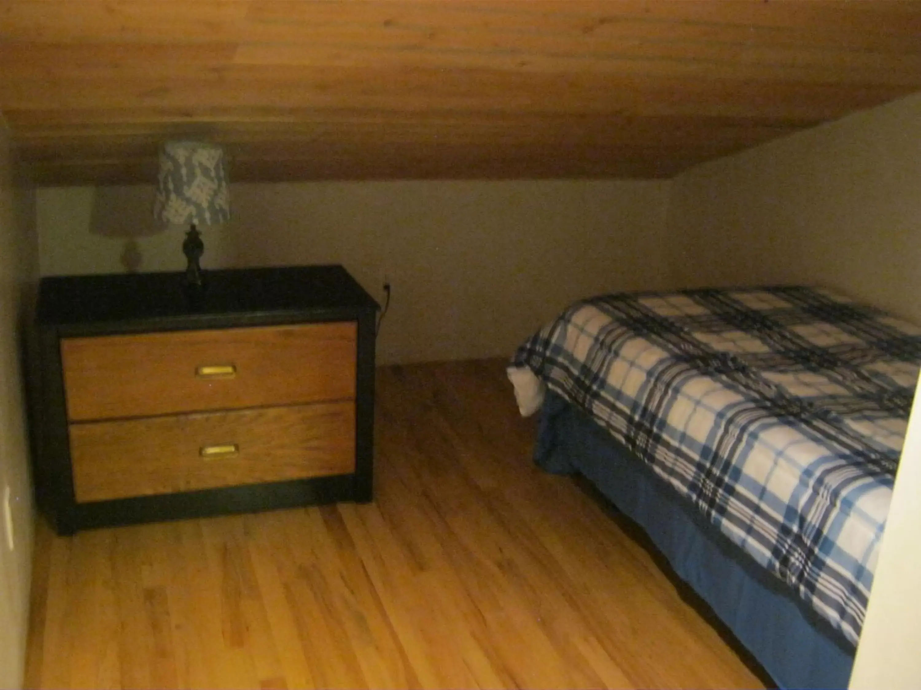 Bedroom, Room Photo in Shady Brook Inn Village/Resort