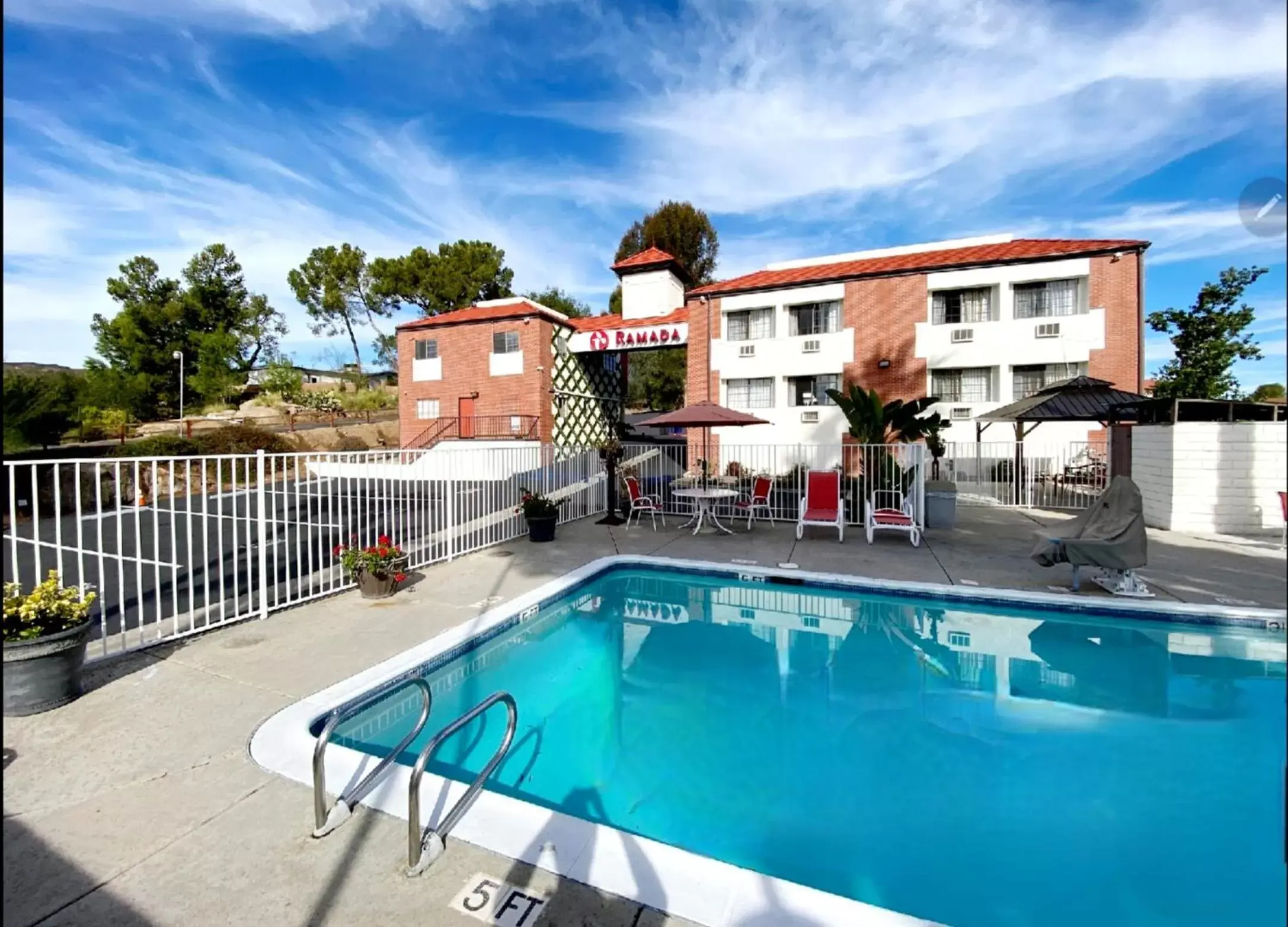 Property building, Swimming Pool in Ramada by Wyndham San Diego Poway Miramar