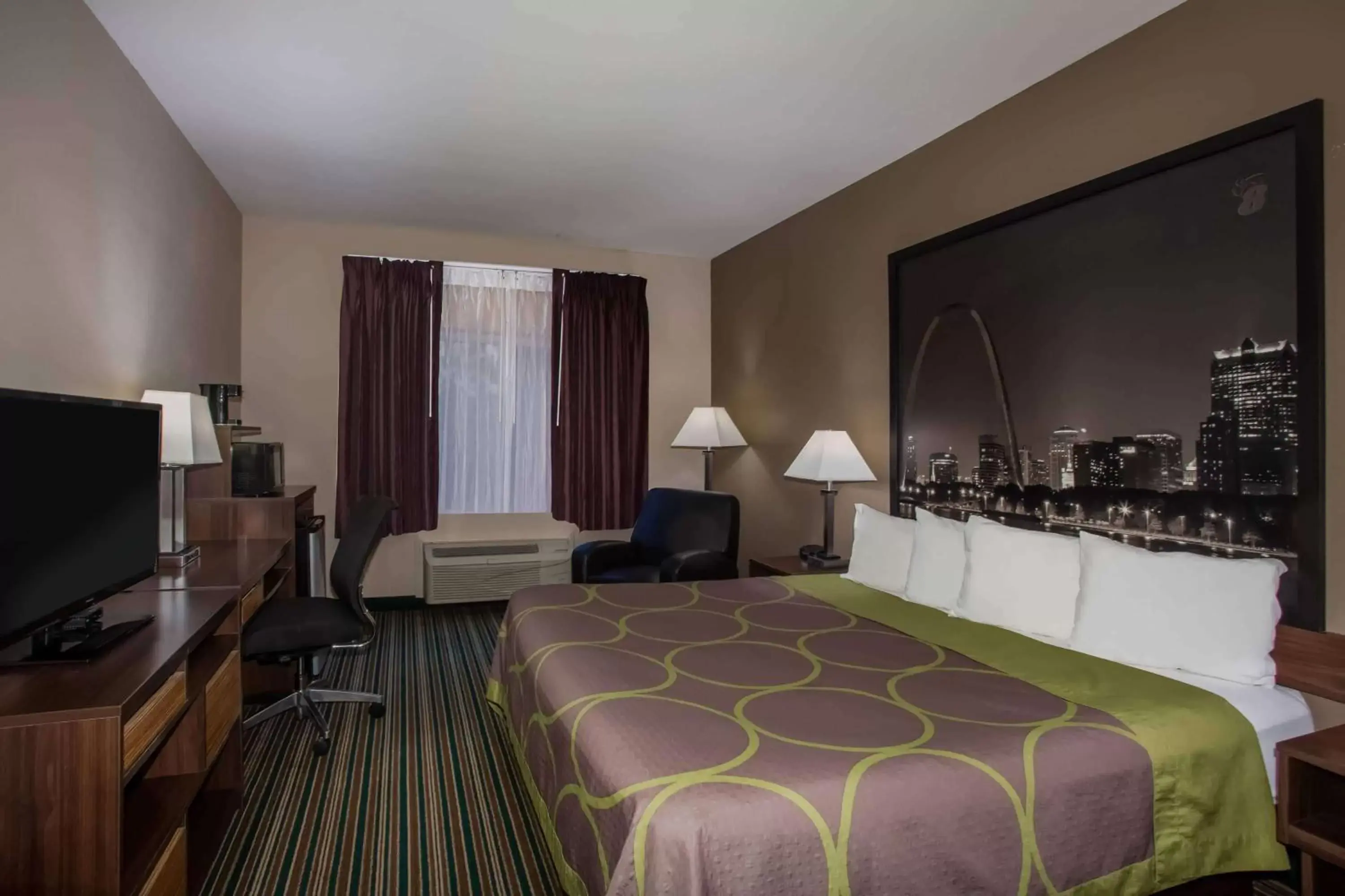 Photo of the whole room, Bed in Super 8 by Wyndham Union Photo of the whole room, Bed in Super 8 by Wyndham Union