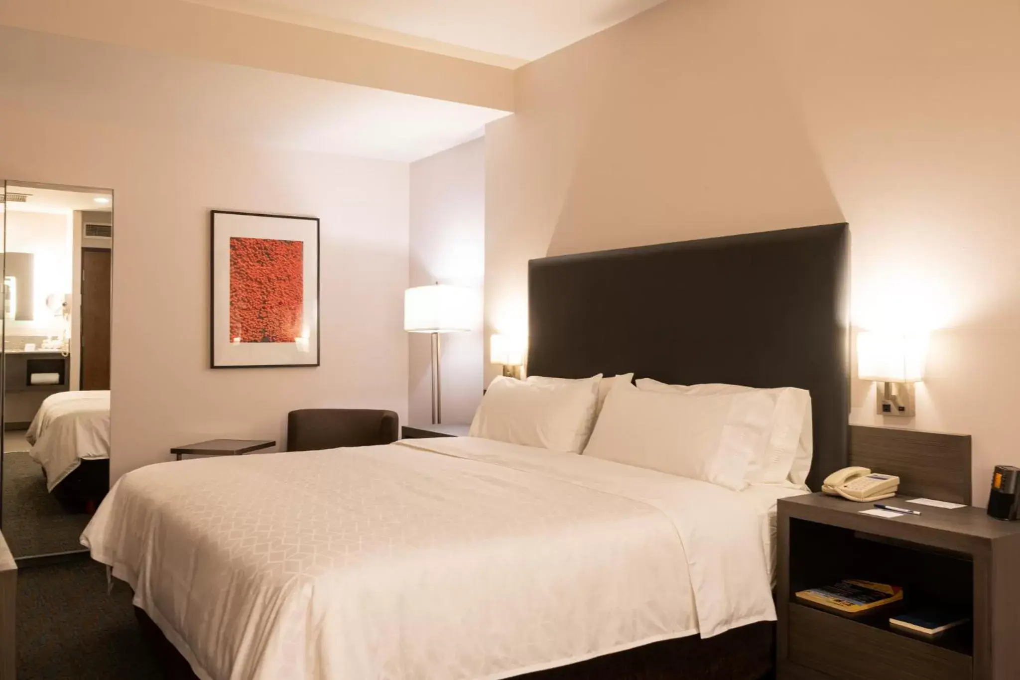 Photo of the whole room, Bed in Holiday Inn Express Hotel & Suites Hermosillo, an IHG Hotel